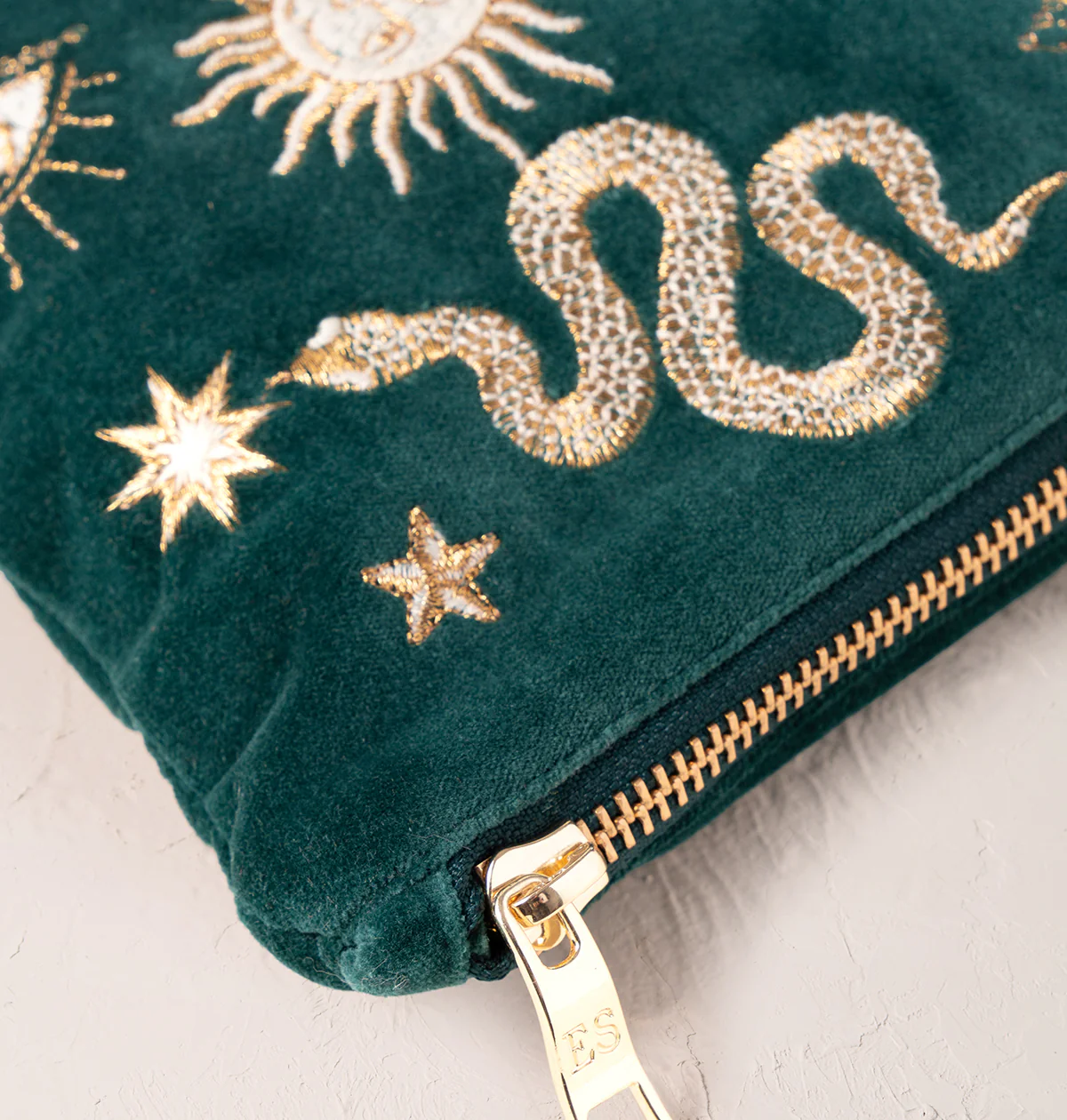 Alchemy Everyday Pouch - Image 4