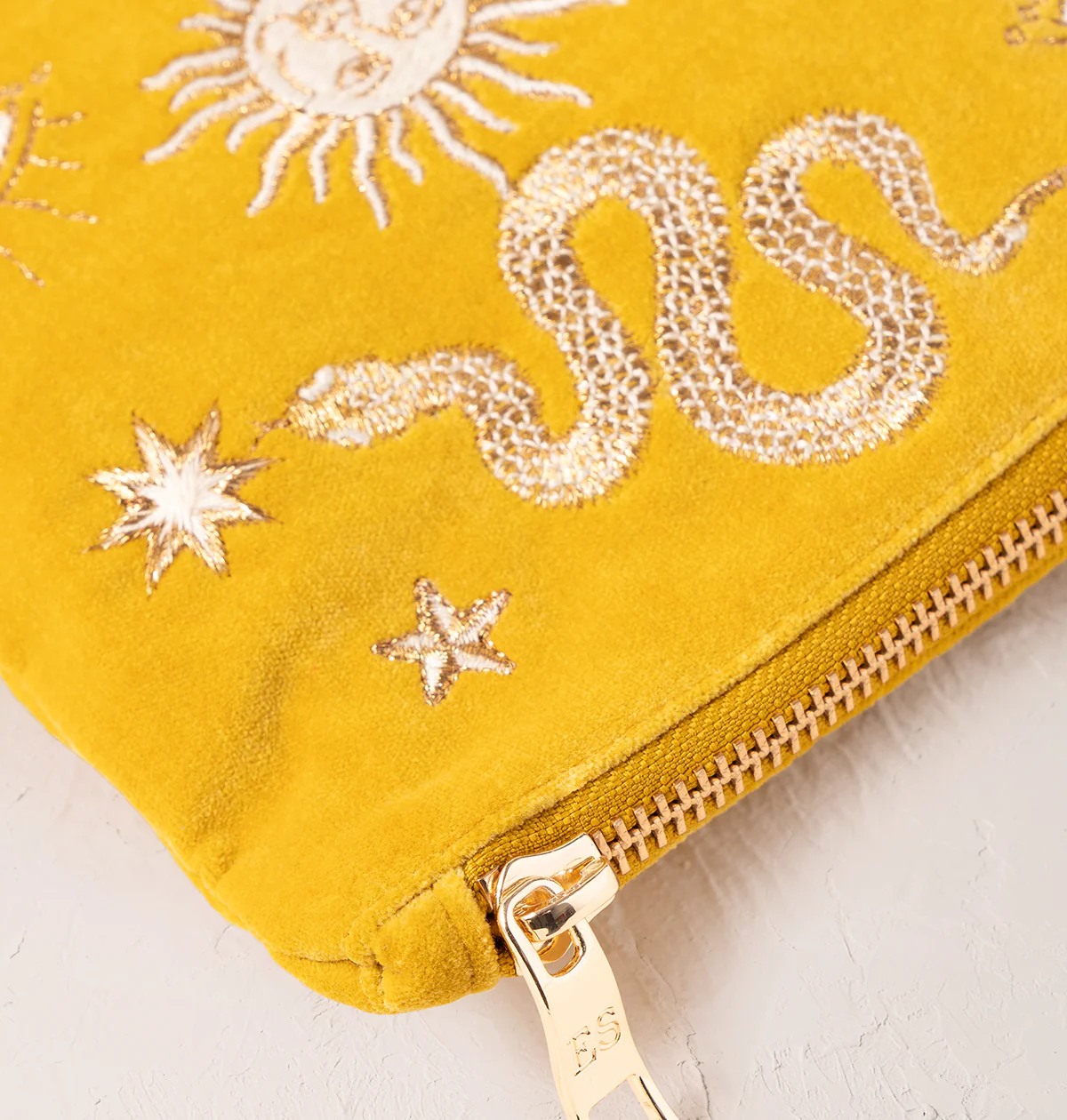 Alchemy Everyday Pouch - Image 4