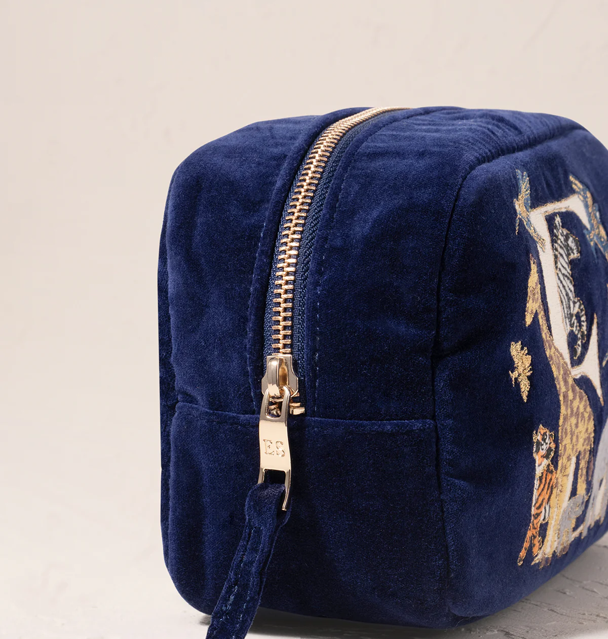 Alphabet Makeup Bag - Image 11
