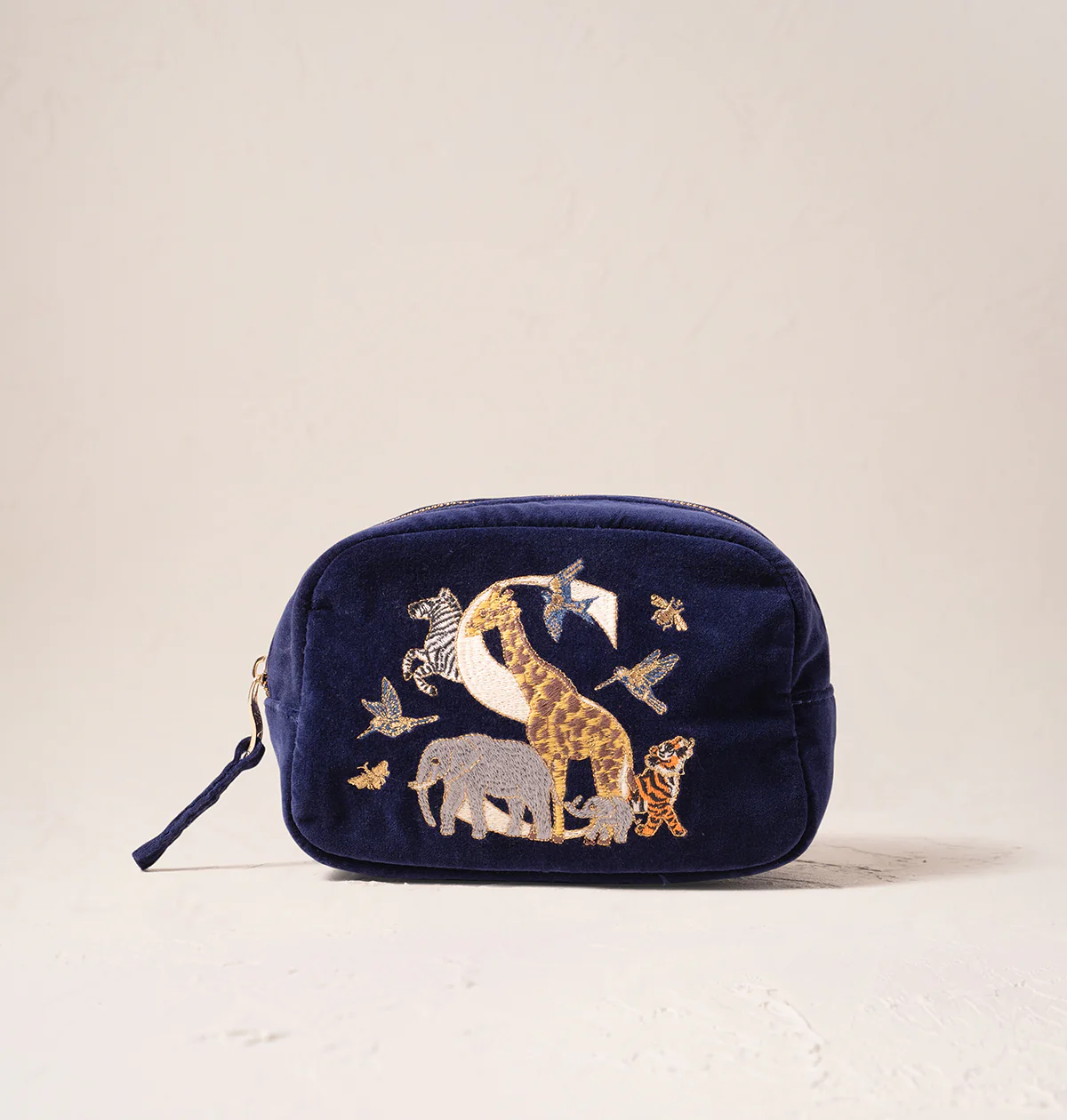 Alphabet Makeup Bag - Image 37