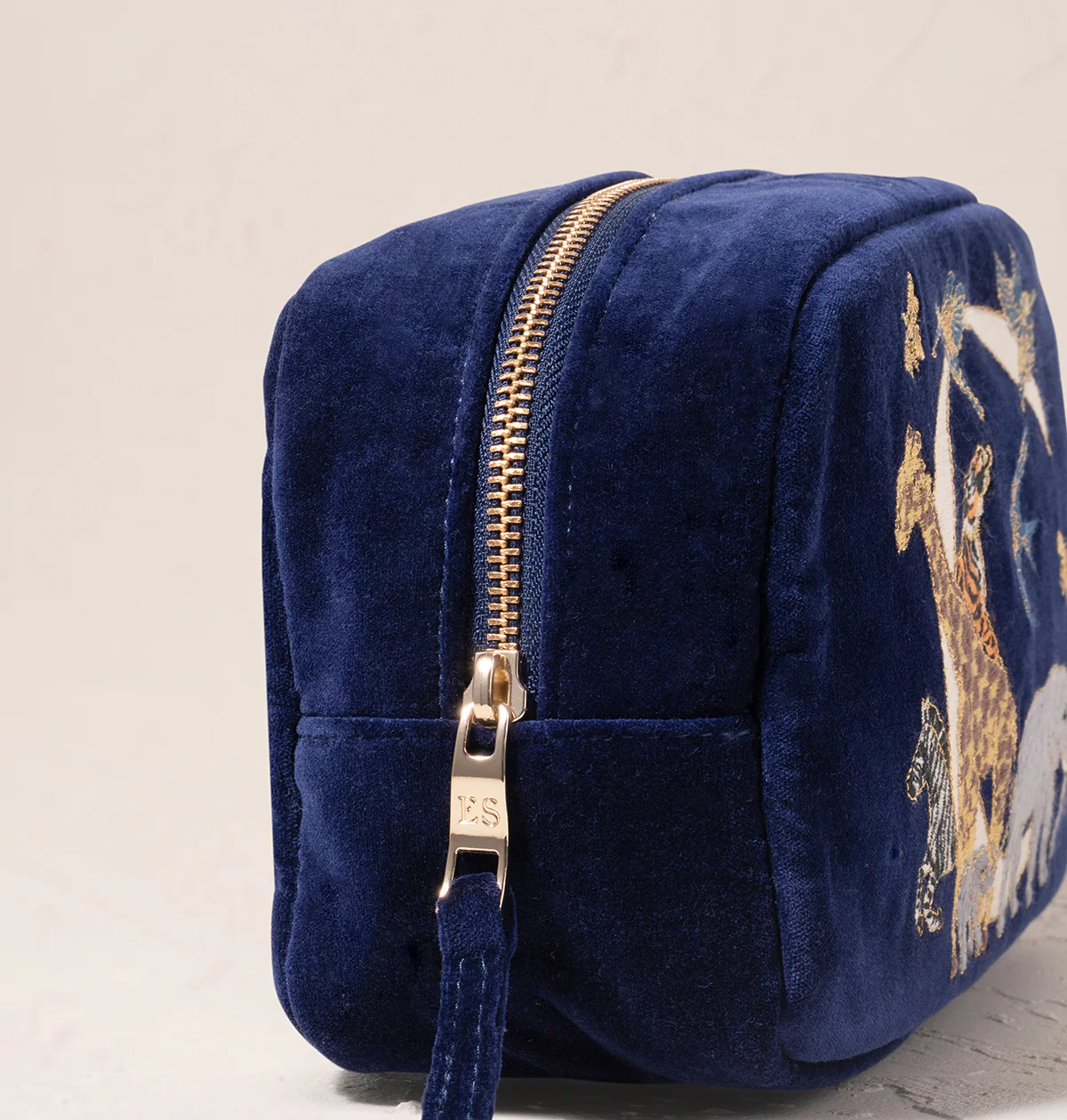 Alphabet Makeup Bag - Image 9