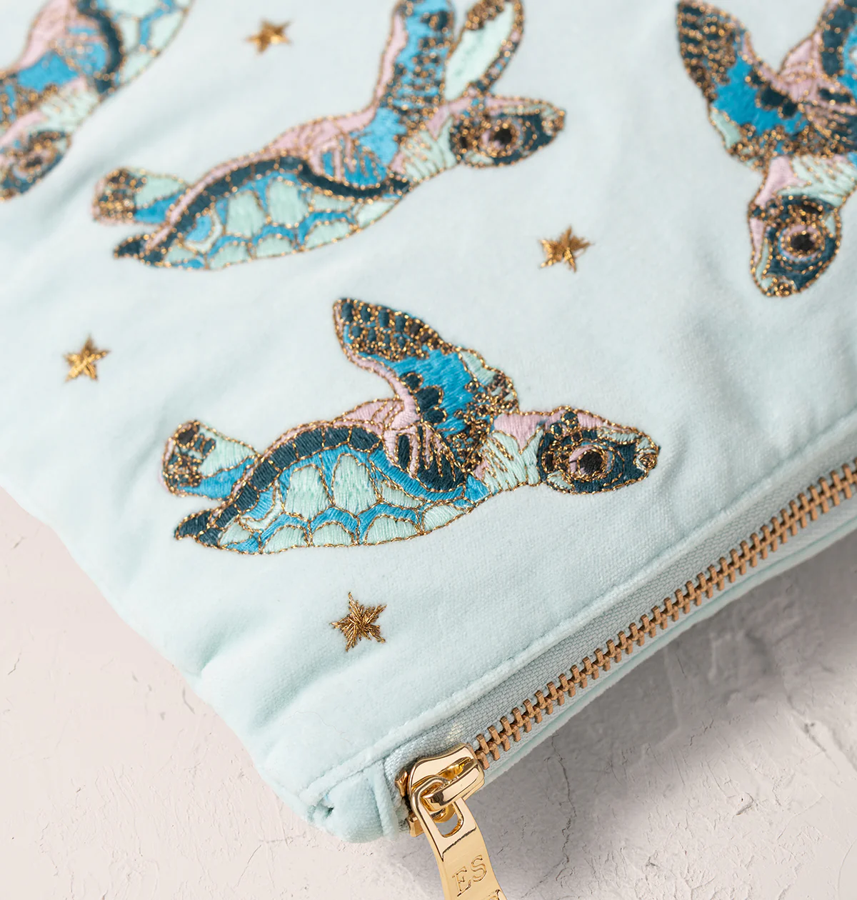 Baby Turtle Conservation Everyday Pouch - Image 4