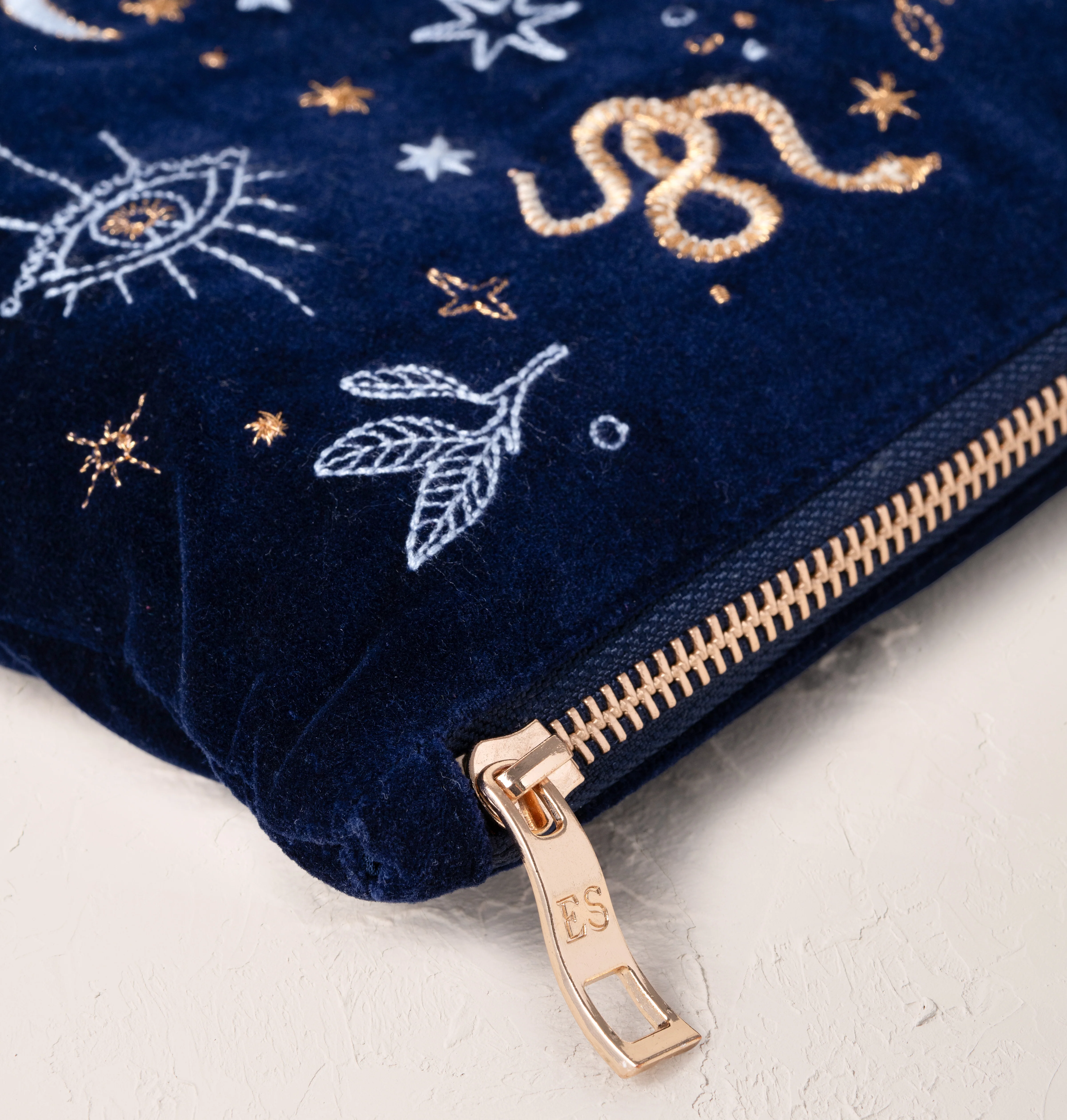 Boho Mysticism Everyday Pouch - Image 4