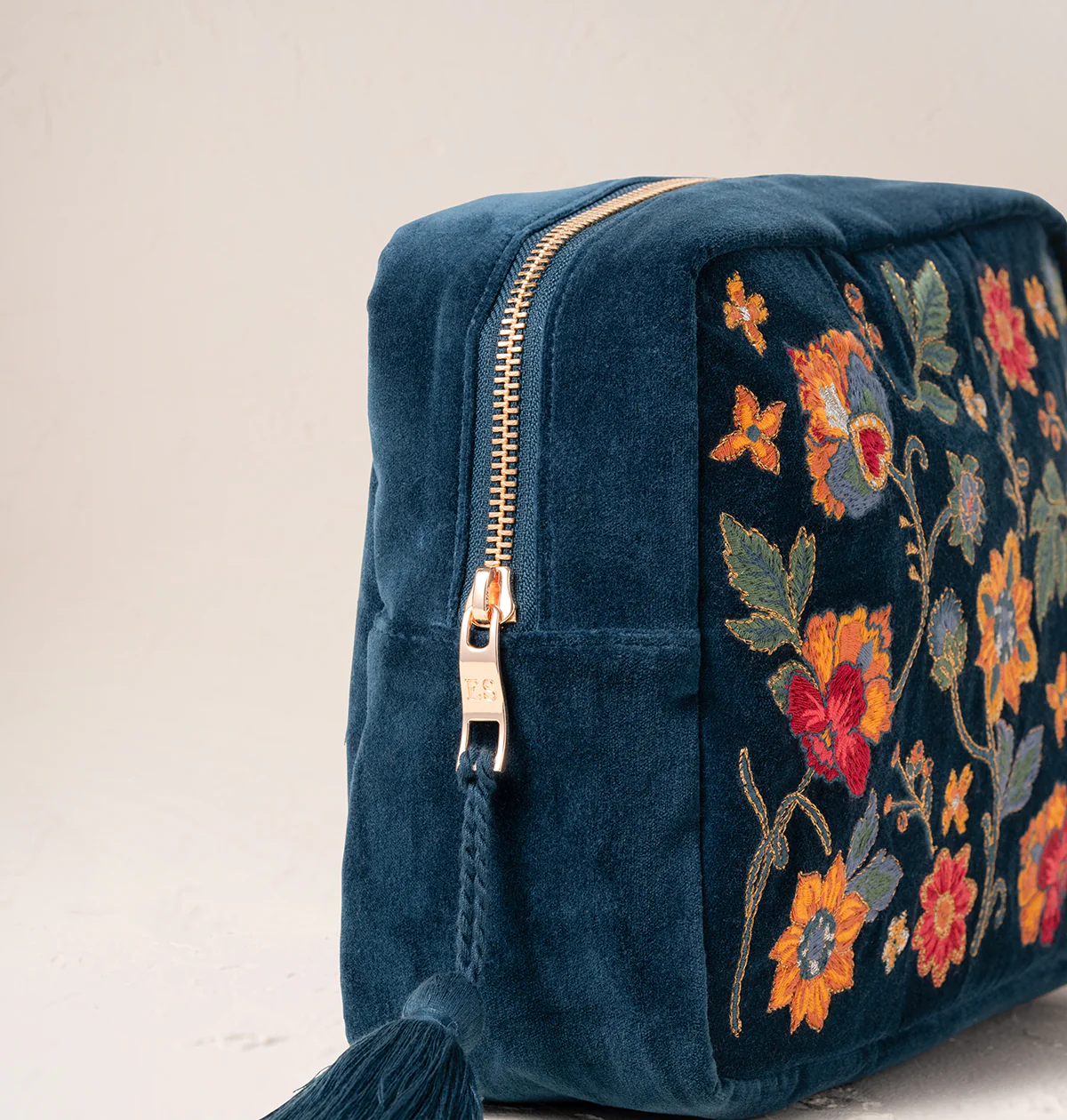Botanical Garden Wash Bag - Image 3