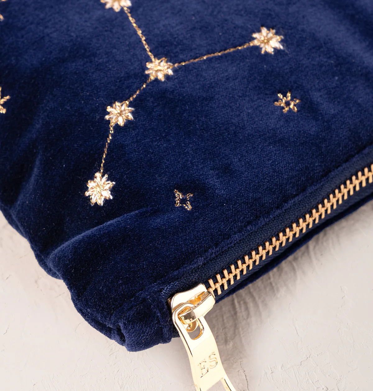 Cancer Navy Everyday Pouch - Image 4
