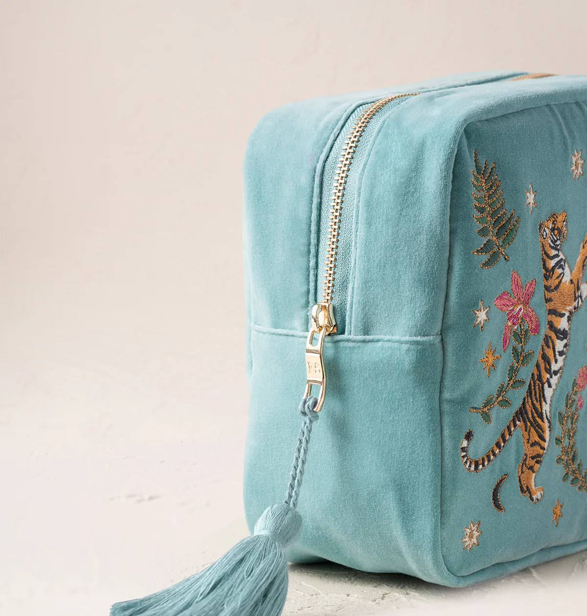 Celestial Tigers Wash Bag - Image 3