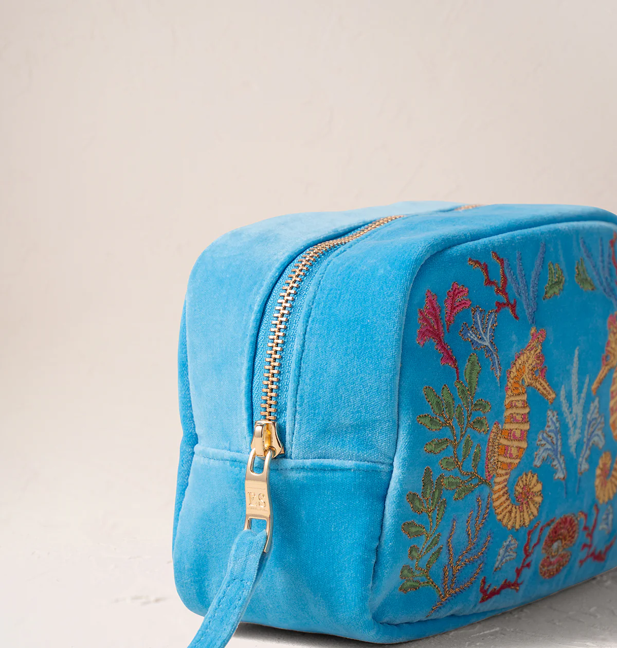 Coral Seahorse Makeup Bag - Image 4