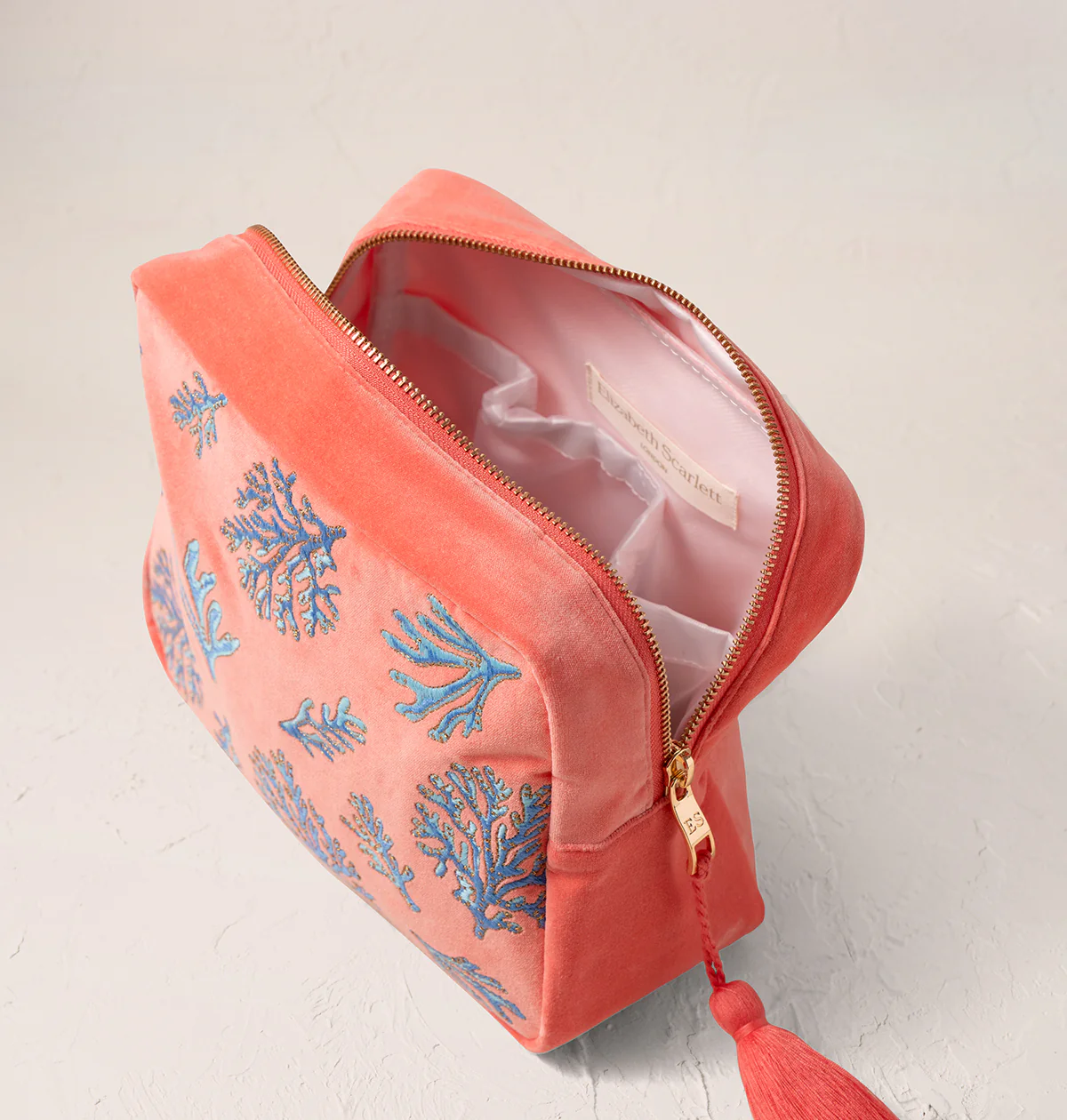 Coral Wash Bag - Image 3