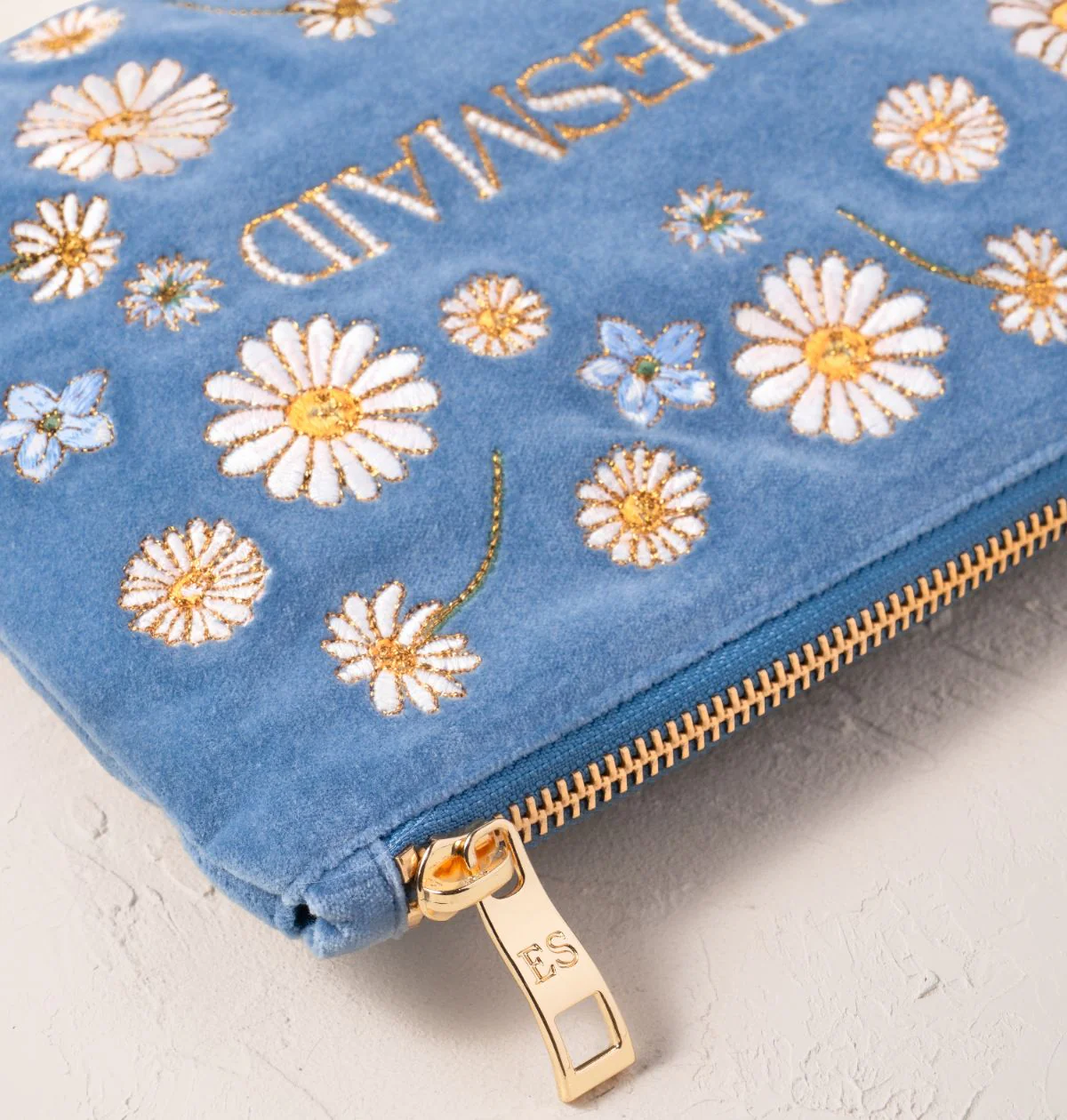 Daisy Dream Bridesmaid Mini Pouch - Image 3