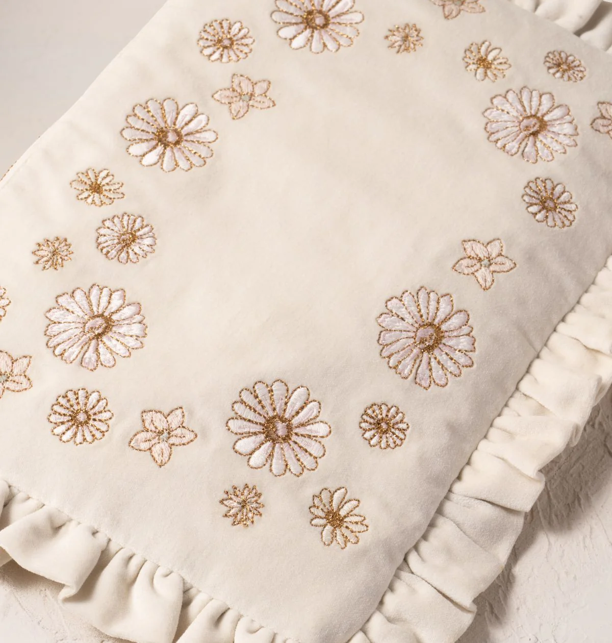 Daisy Dream Full Name Everyday Pouch - Image 3