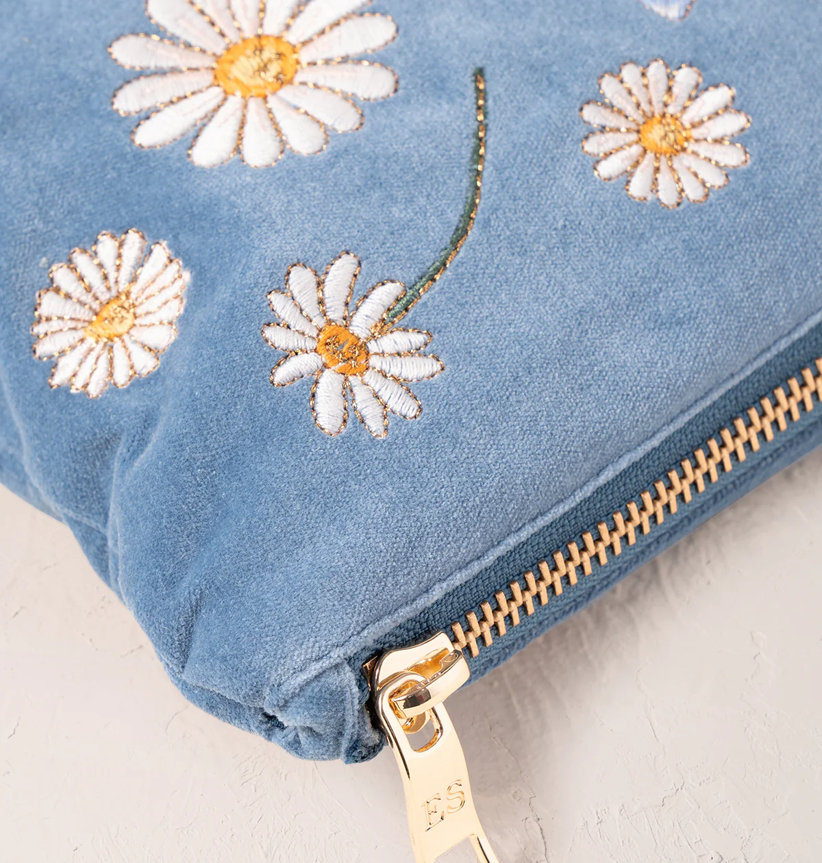 Daisy Dream Mama Everyday Pouch - Image 4
