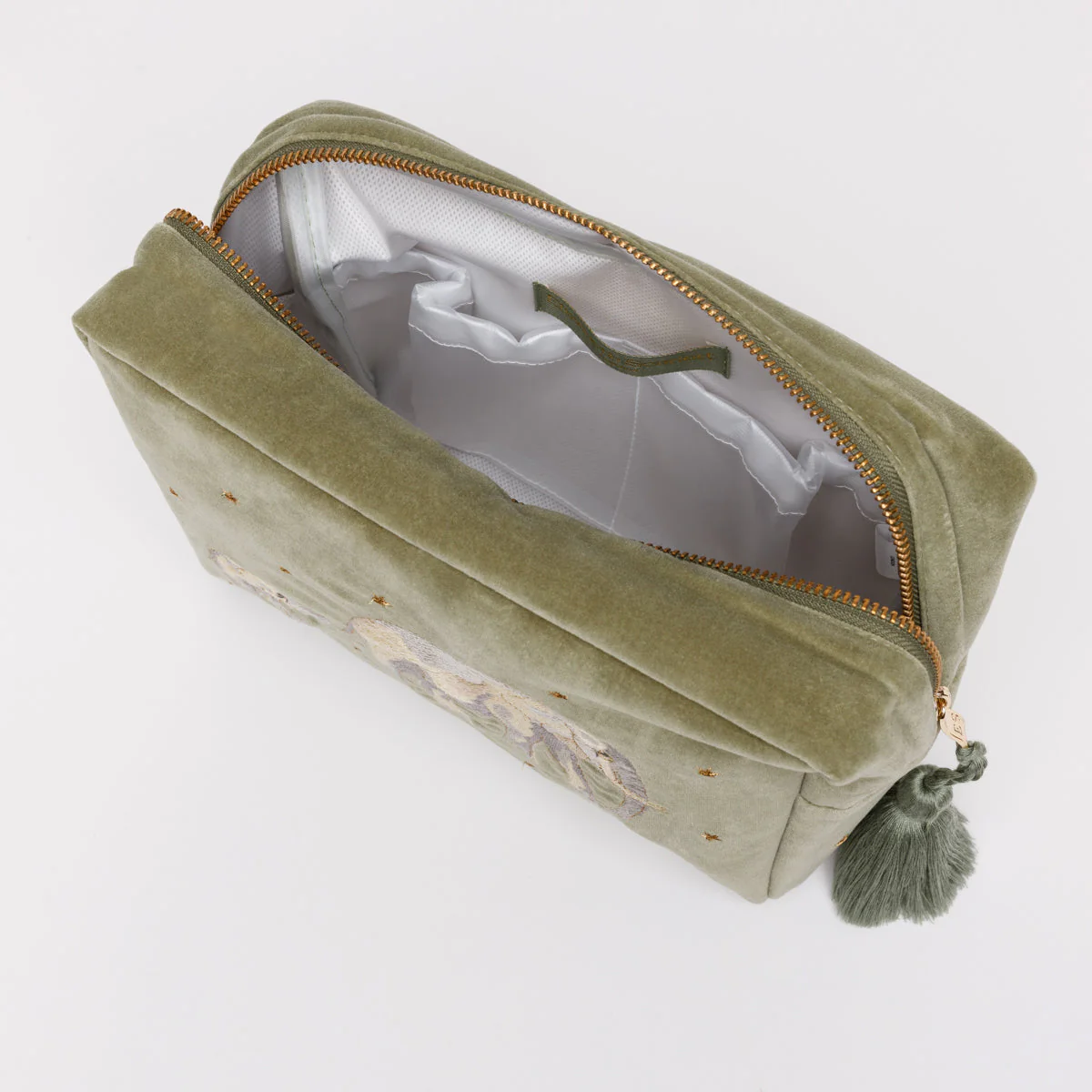 Elephant Conservation Wash Bag - Image 11