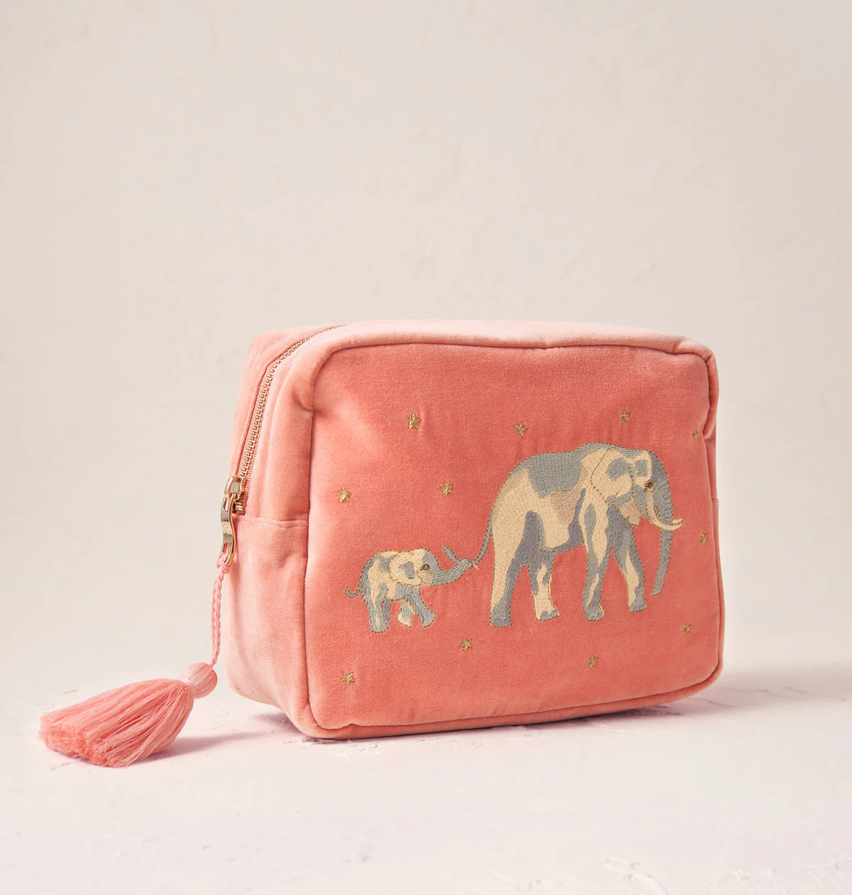 Elephant Conservation Wash Bag - Image 2