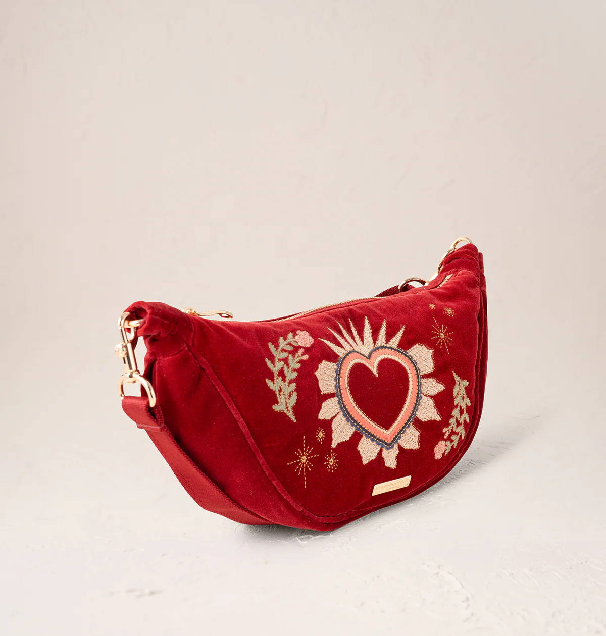 Enchanted Heart Velvet Crossbody Sling Bag - Image 3
