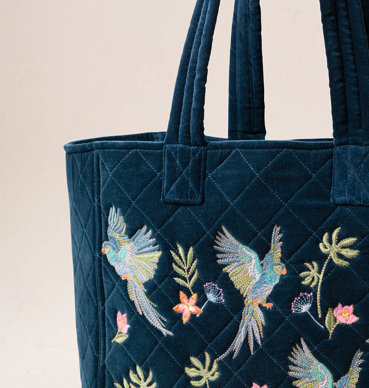 Flying Parrots Tote - Image 3