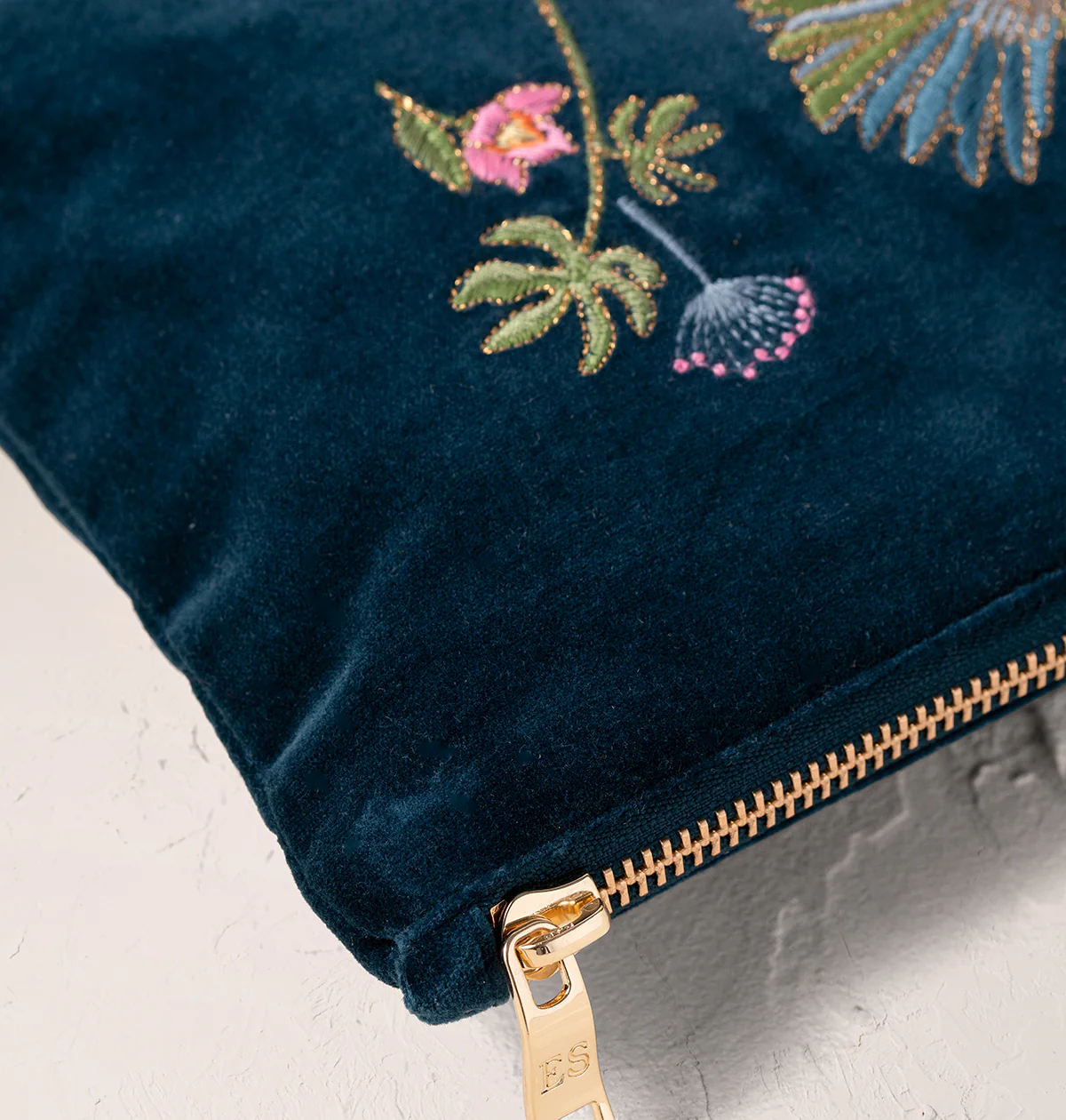 Flying Parrots Mini Pouch - Image 3