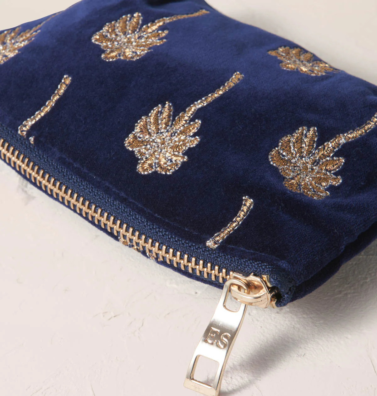 Gold Palm Coin Purse - Image 4