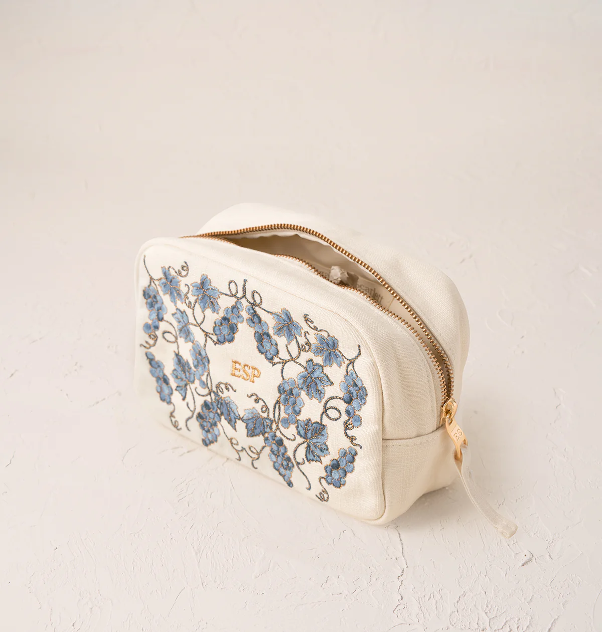 Grapevine Makeup Bag - Image 3
