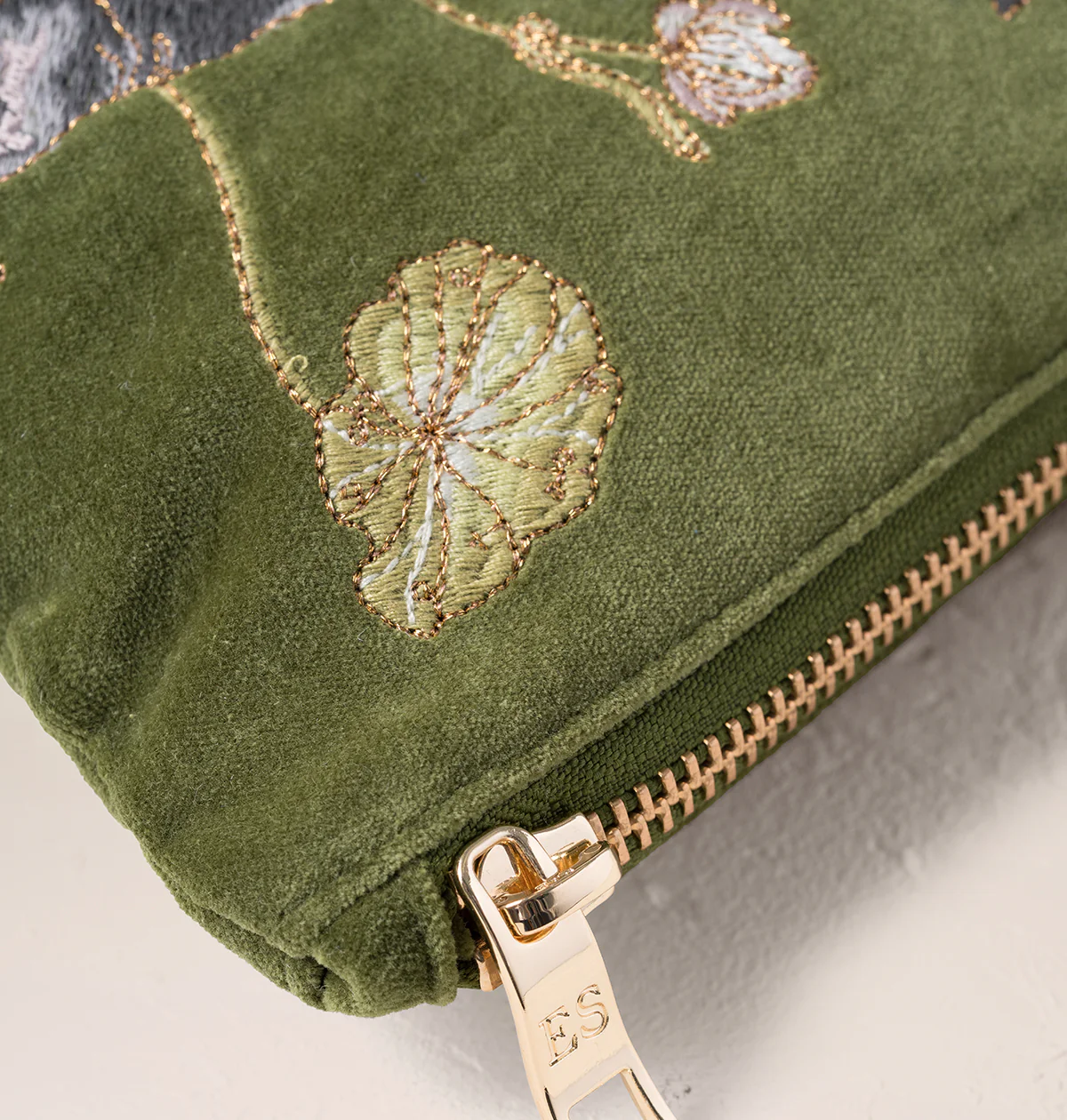 Hippos Everyday Pouch - Image 3