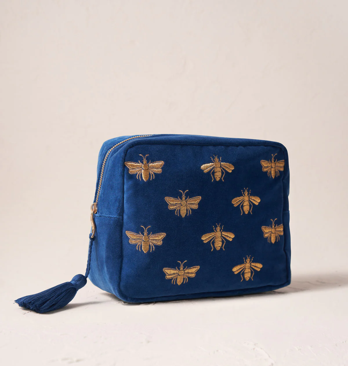Honey Bee Wash Bag - Image 2