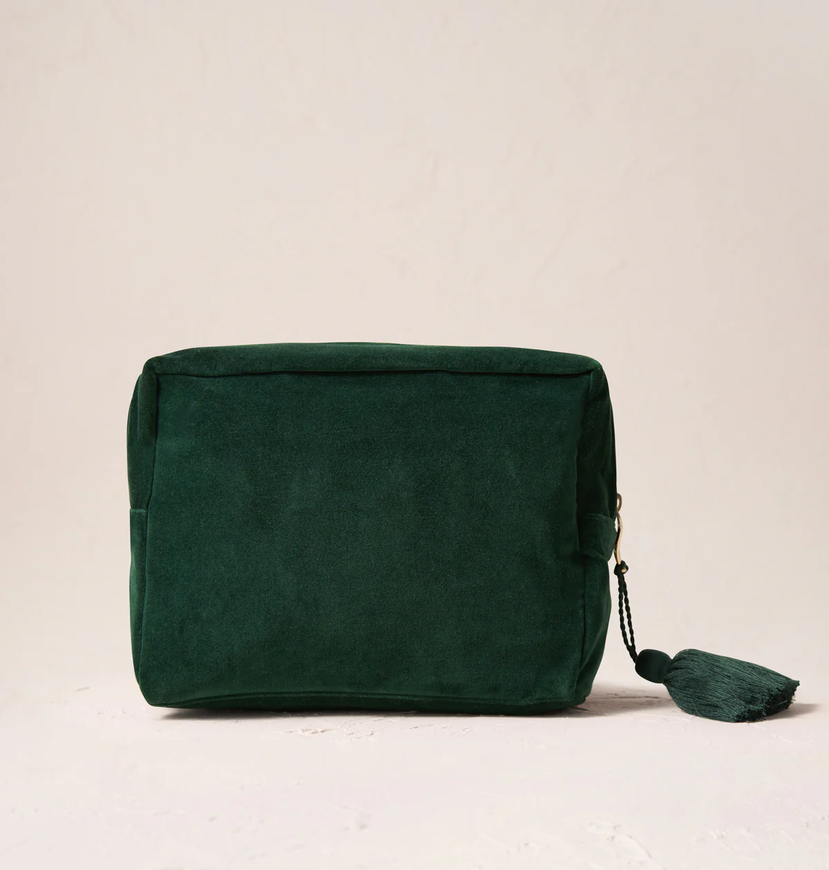 Honey Bee Wash Bag - Image 5