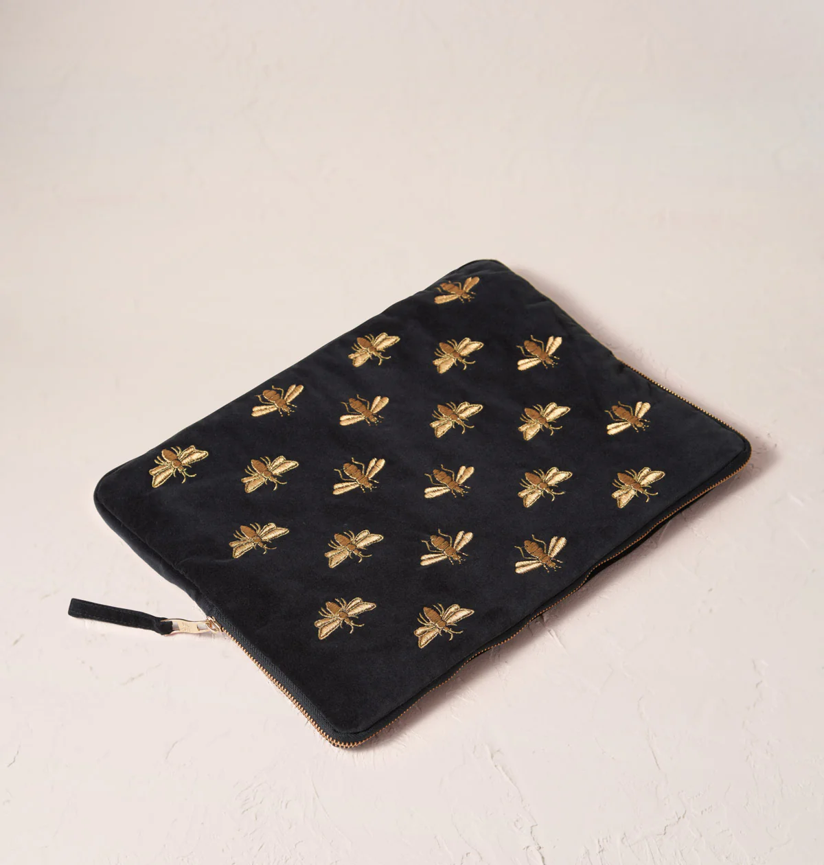 Honey Bee Laptop Sleeve Large - Image 3