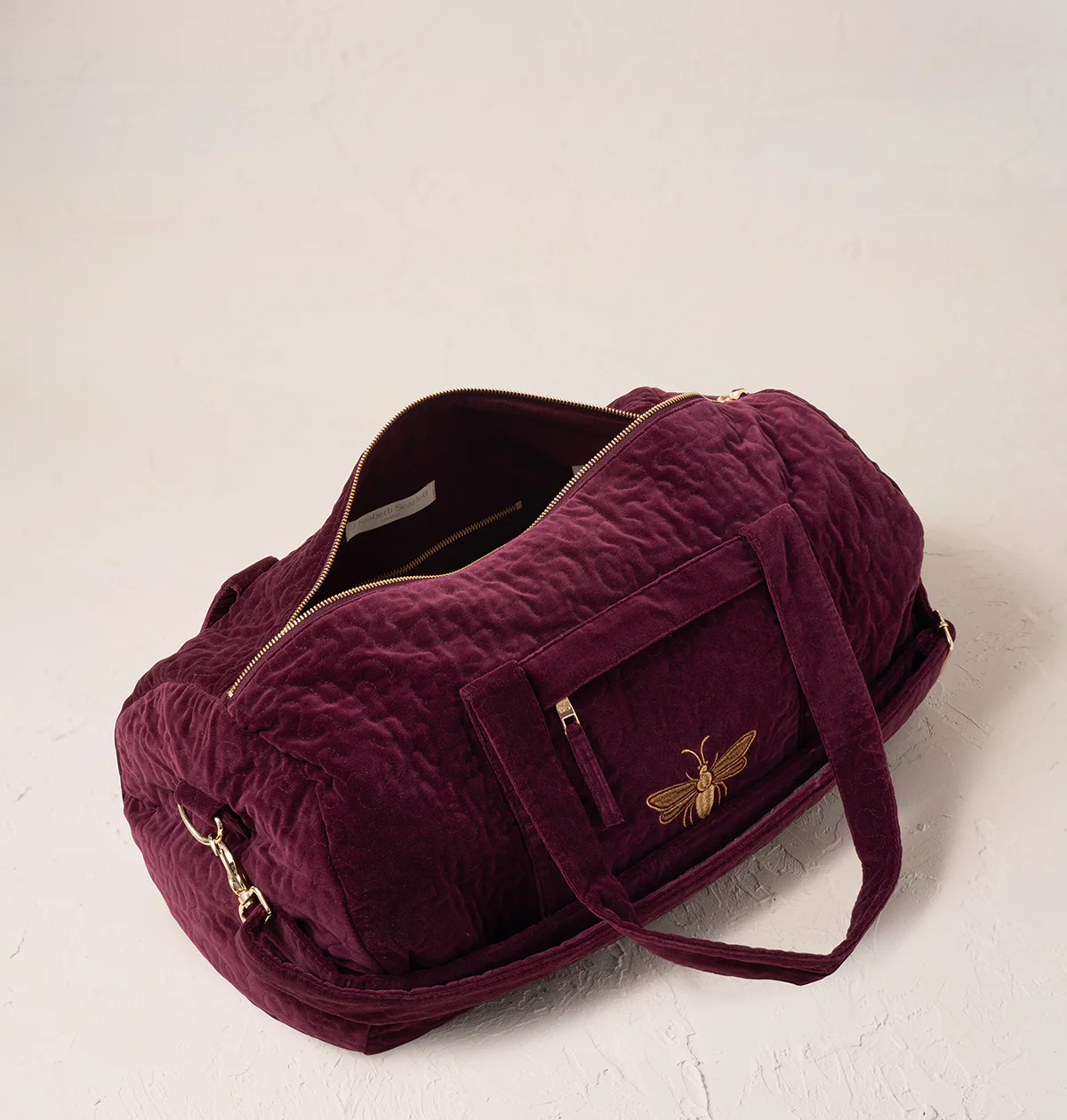 Honey Bee Overnight Bag - Image 4