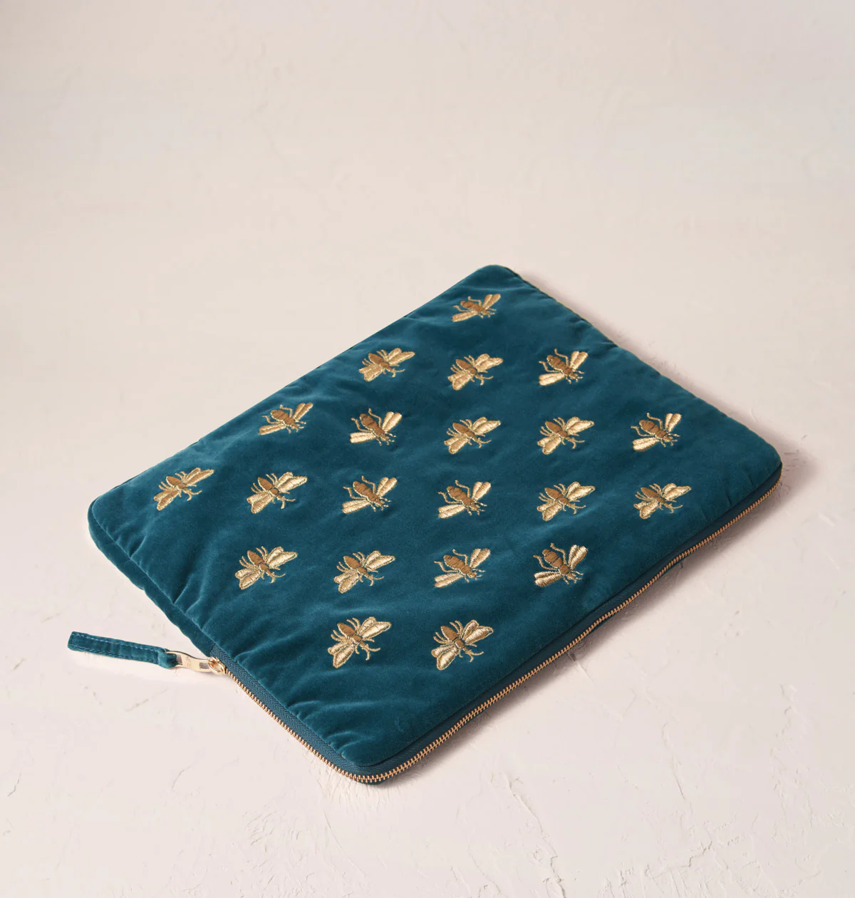 Honey Bee Laptop Sleeve Large - Image 3