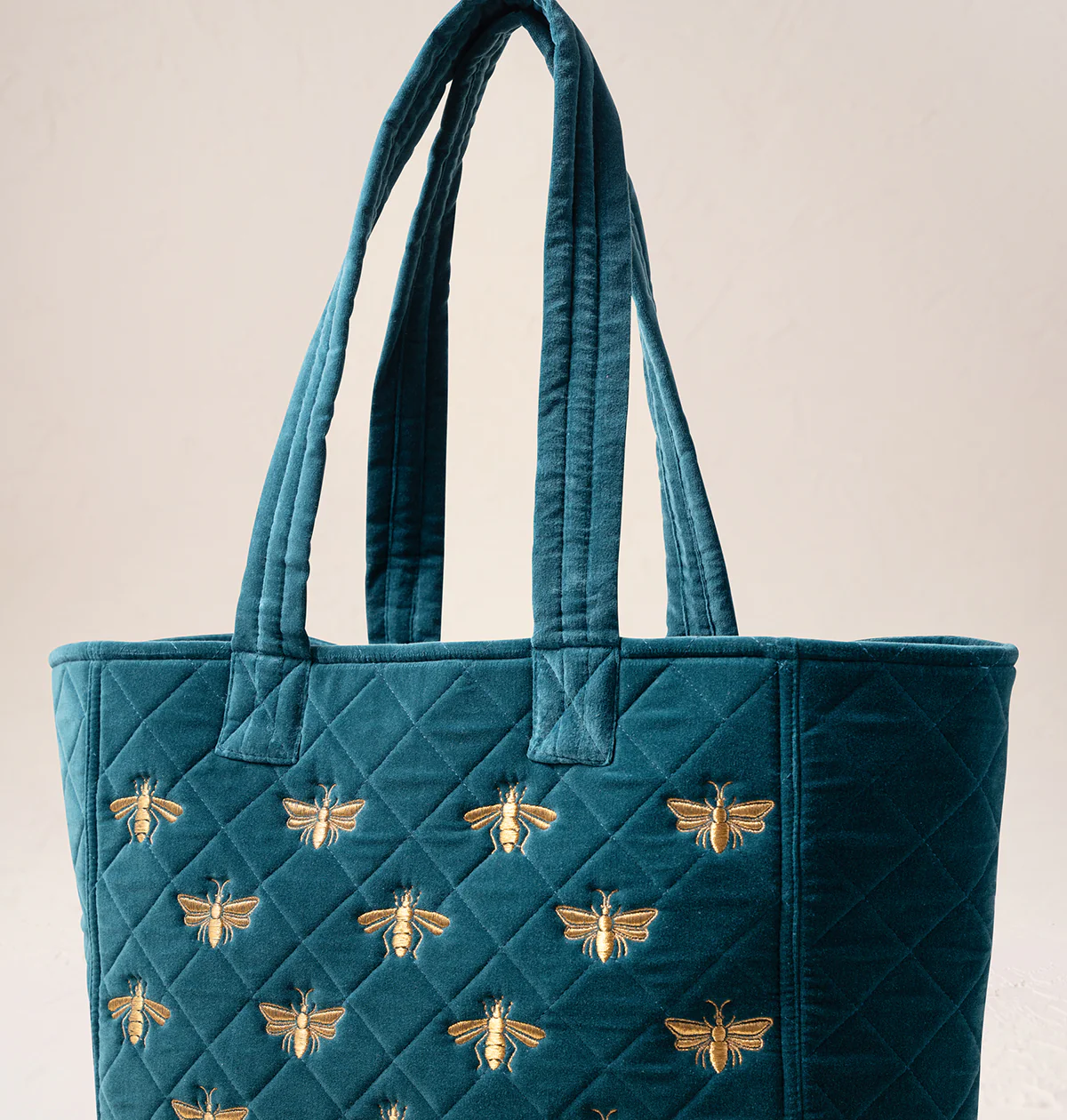 Honey Bee Tote - Image 3