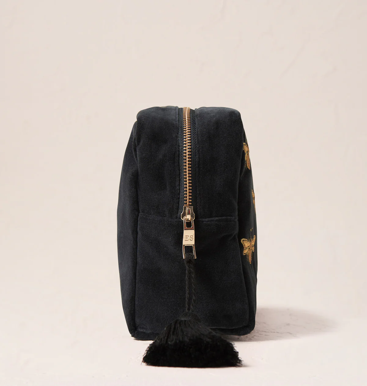 Honey Bee Wash Bag - Image 5