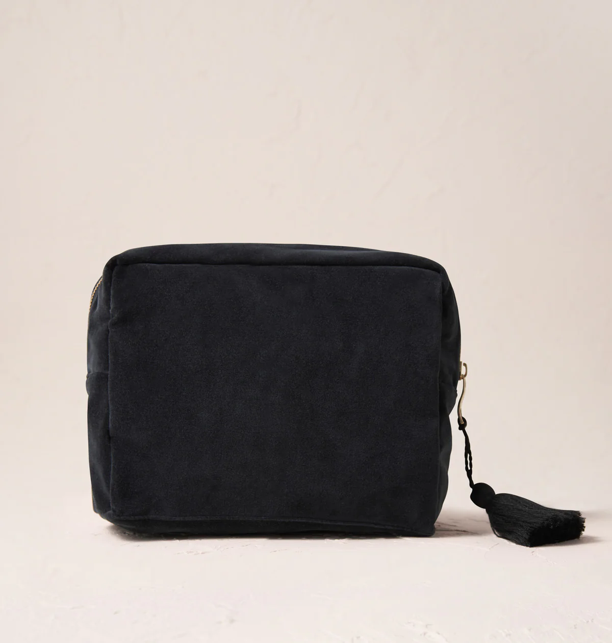 Honey Bee Wash Bag - Image 6