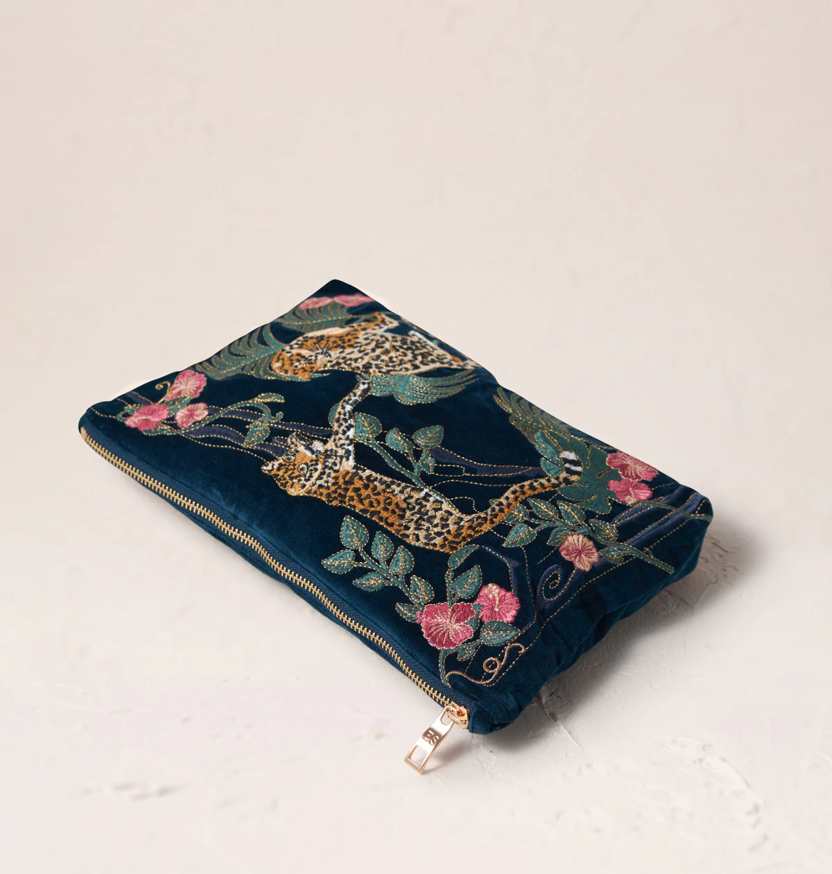 Jungle Jaguar Everyday Pouch - Image 4