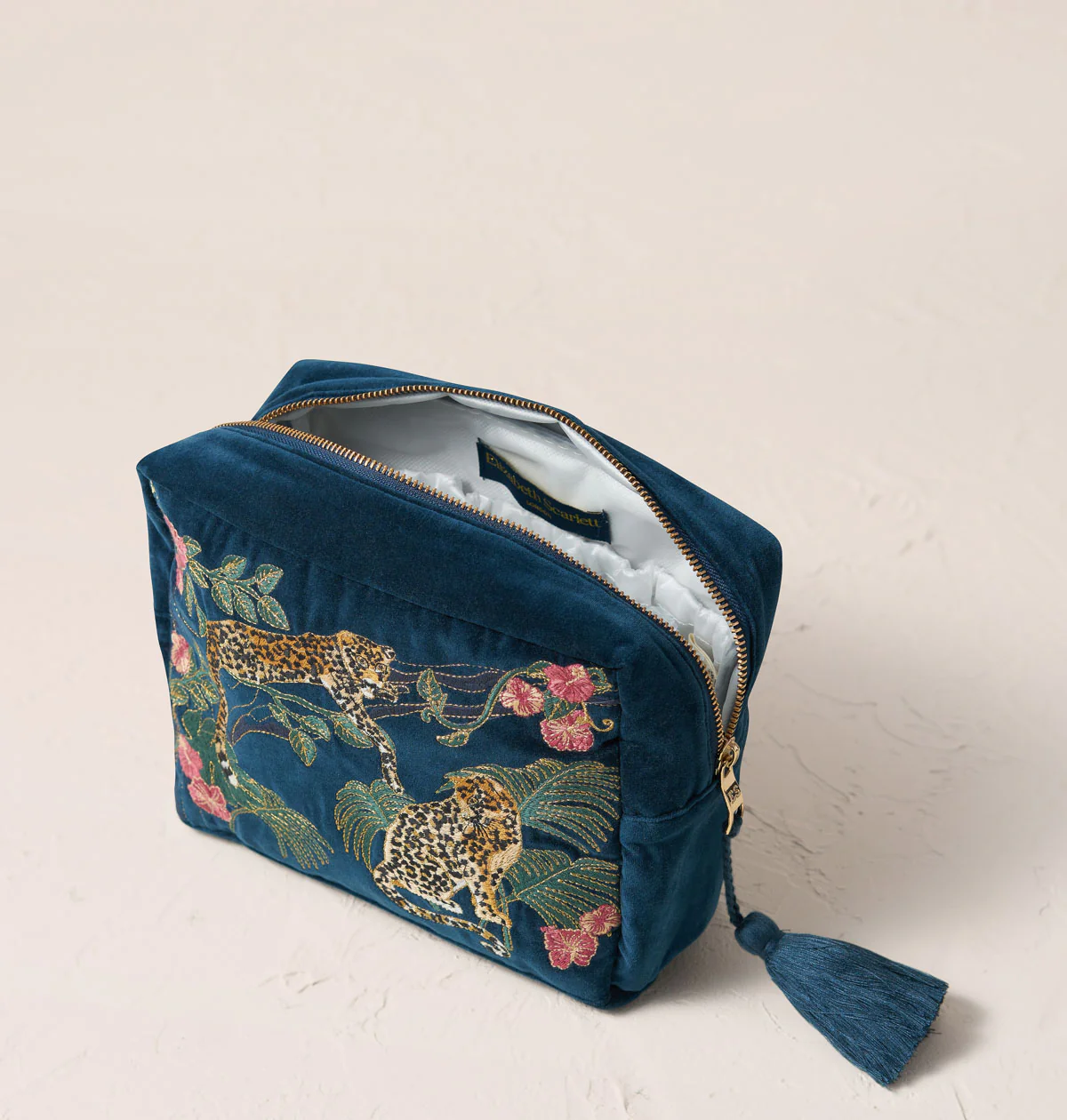 Jungle Jaguar Wash Bag - Image 4