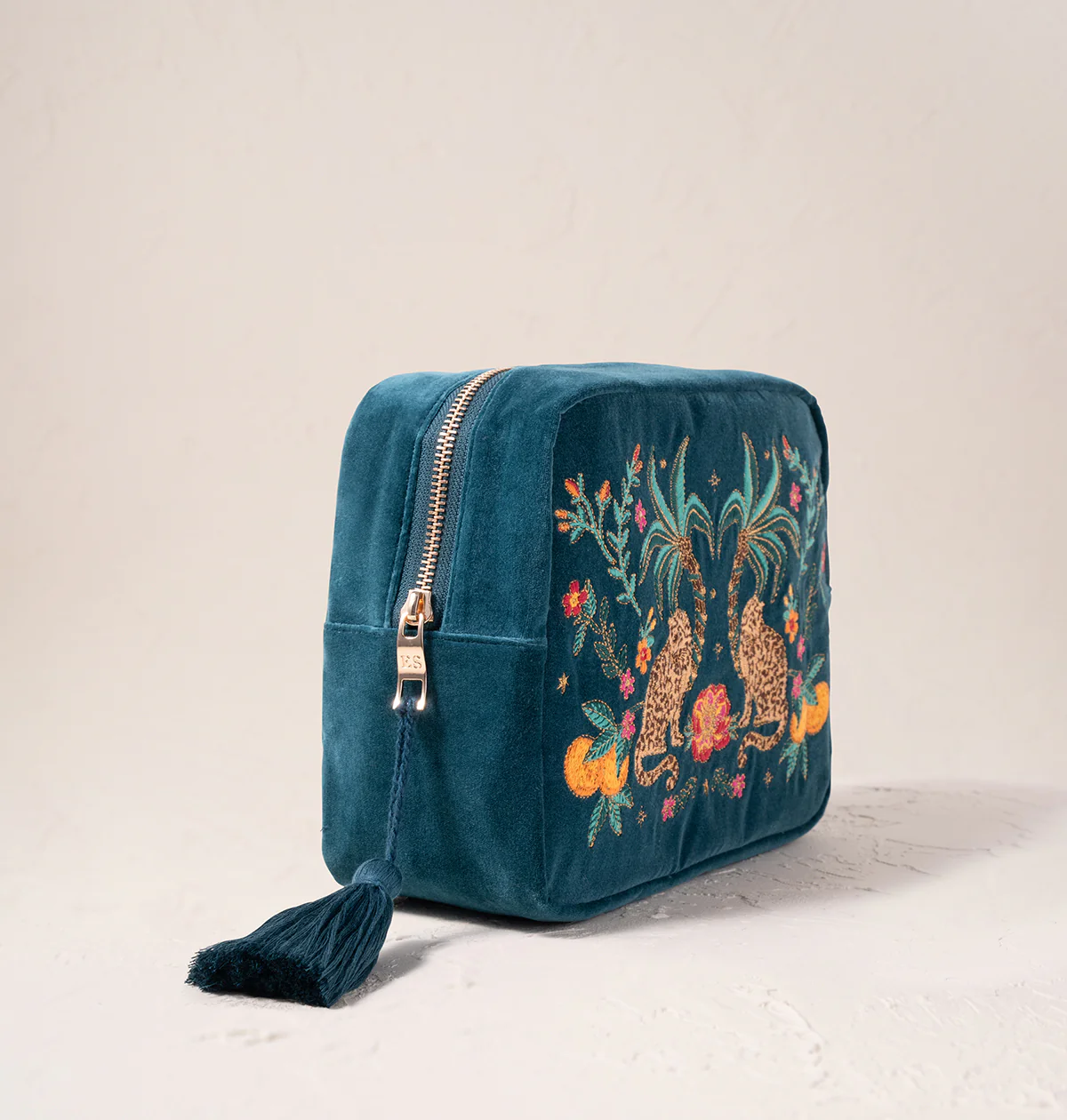 Tropical Jaguar Wash Bag - Image 4