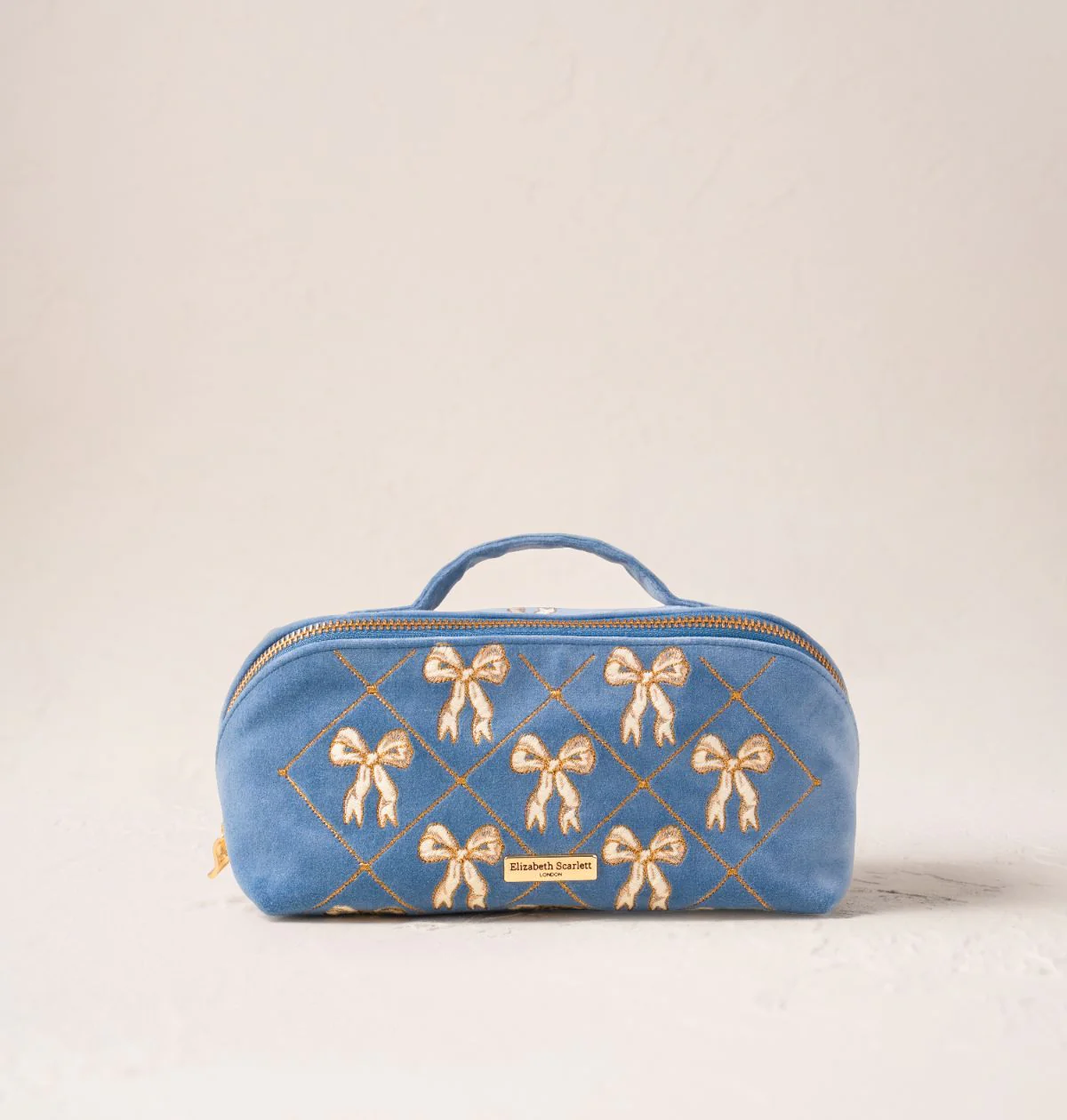 Lattice Bows Open Flat Makeup Bag