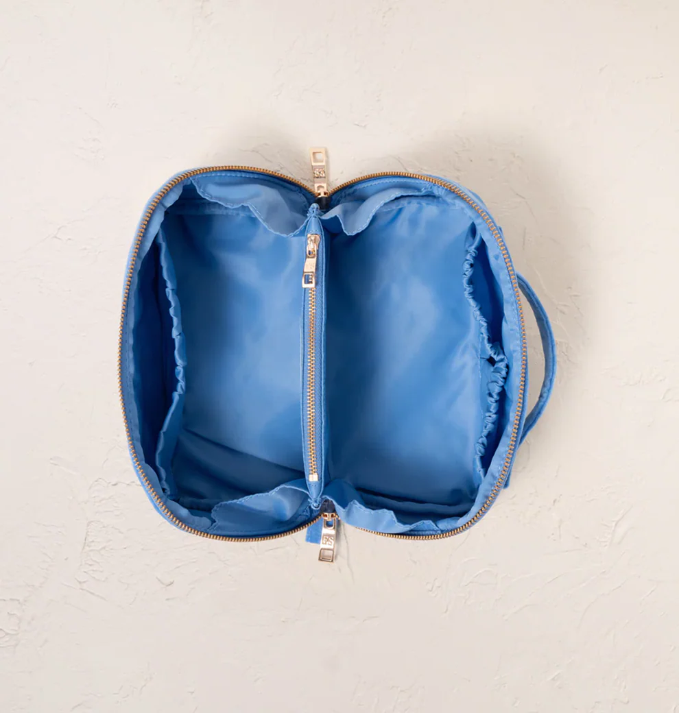 Lattice Bows Open Flat Makeup Bag - Image 4