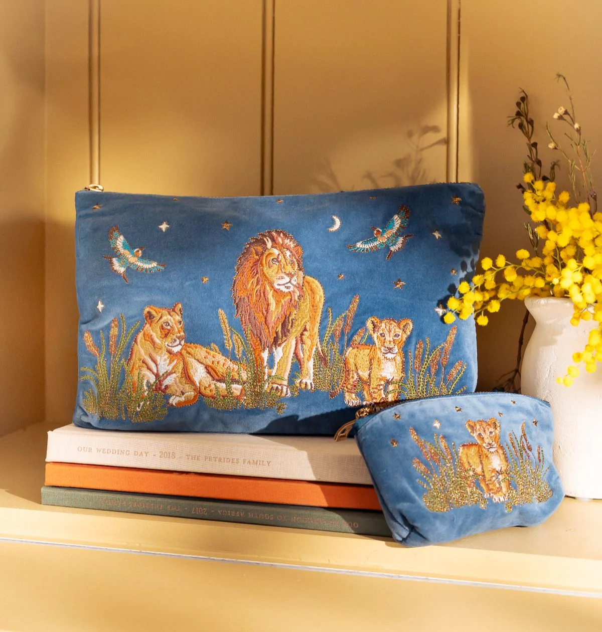 Lion Pride Everyday Pouch - Image 2