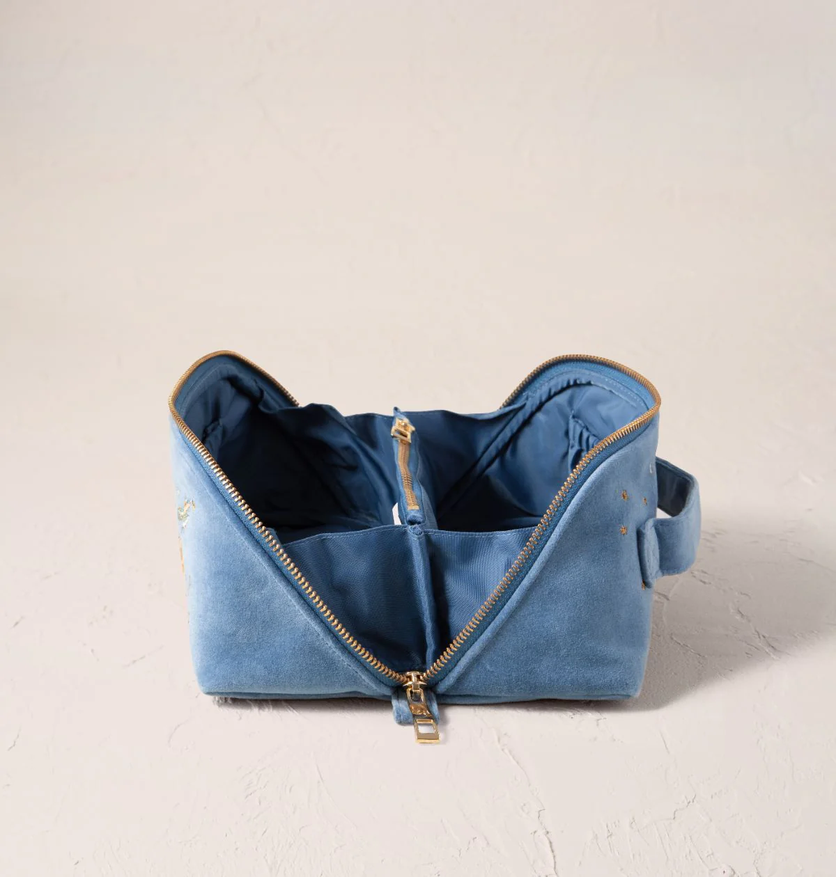 Lion Pride Open Flat Makeup Bag - Image 4