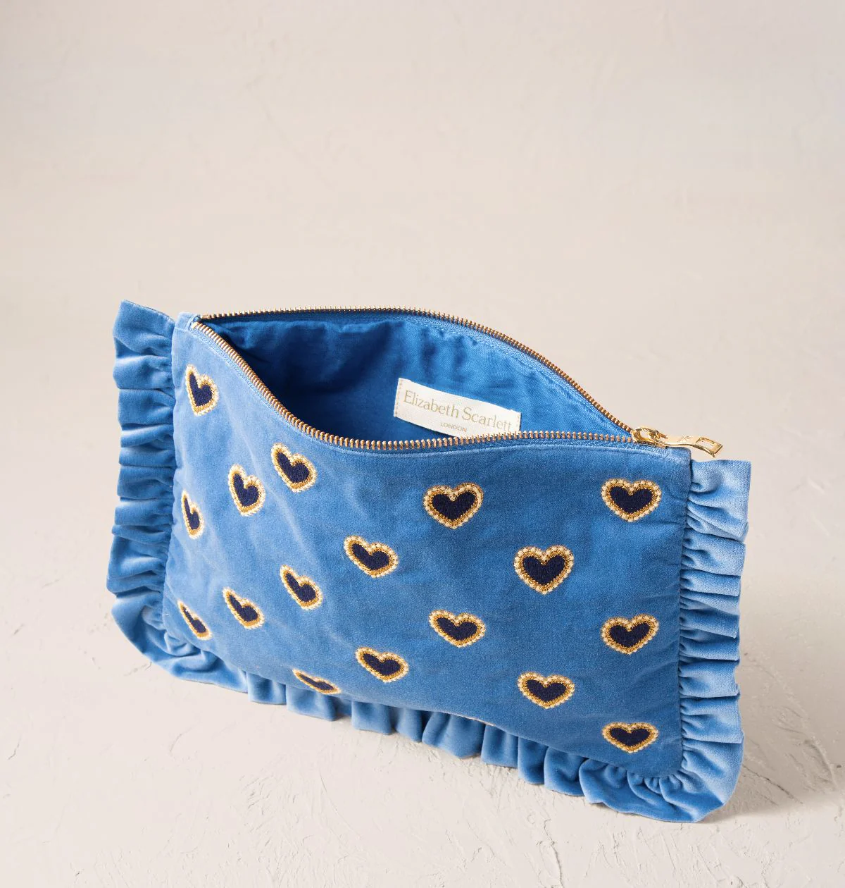 Love Hearts Frill Pouch - Image 3