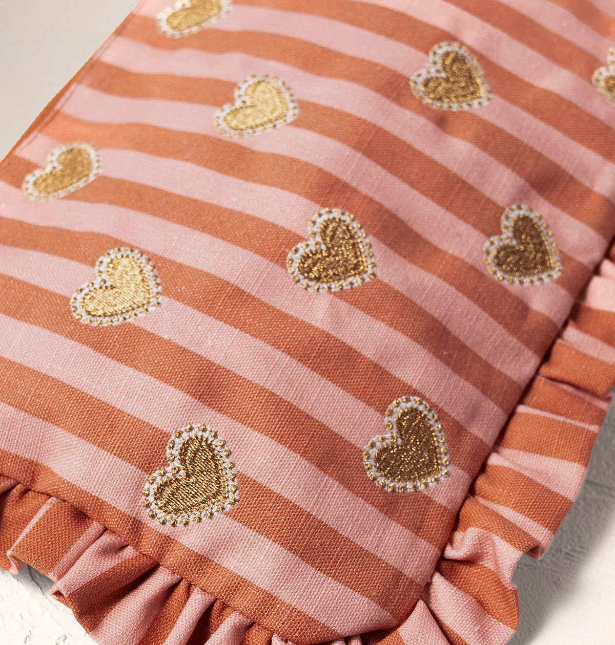 Love Hearts Striped Frill Pouch - Image 3