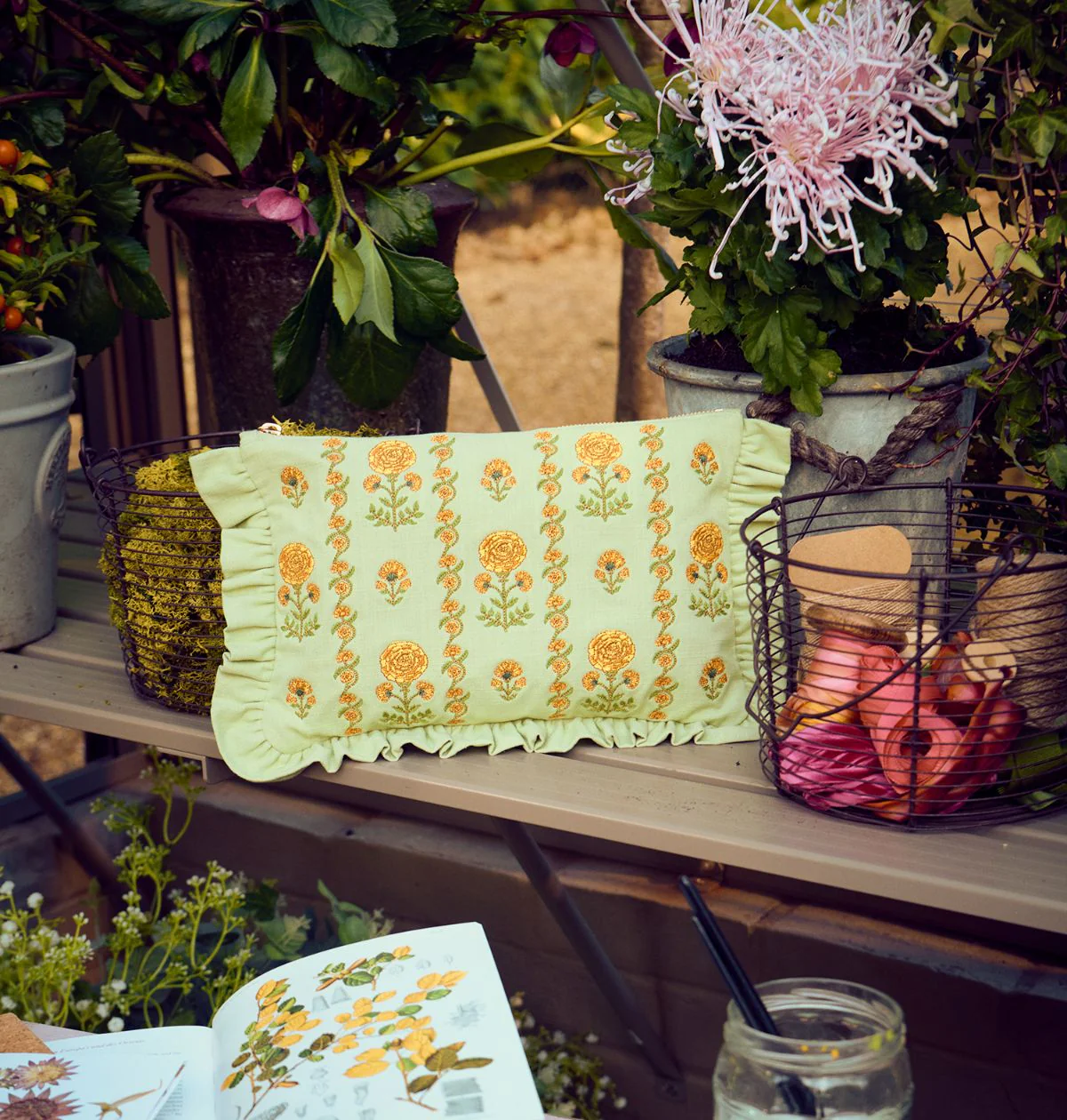 Marigolds Frill Pouch - Image 2