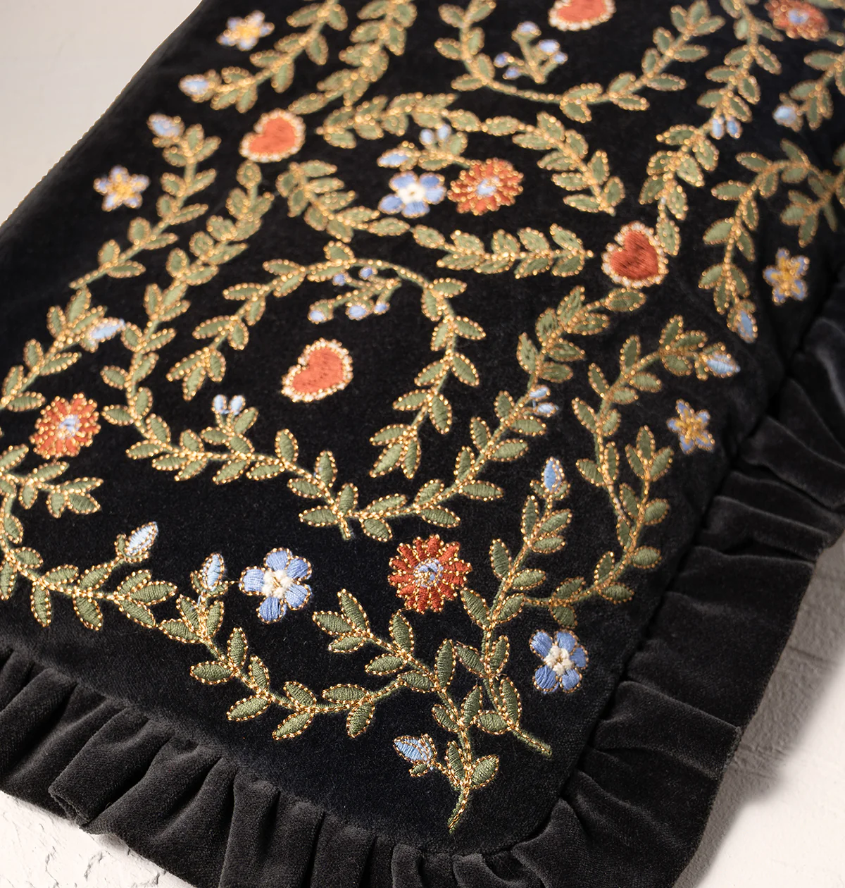 Mediterranean Garden Frill Pouch - Image 2