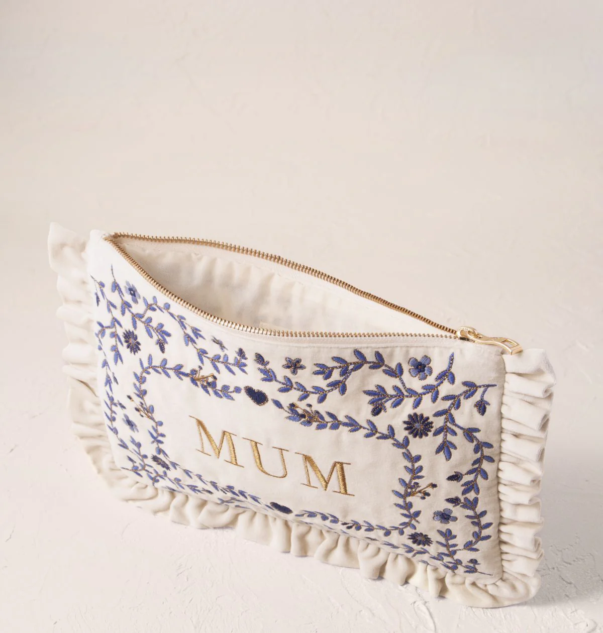 Mediterranean Garden Mum Frill Pouch - Image 4