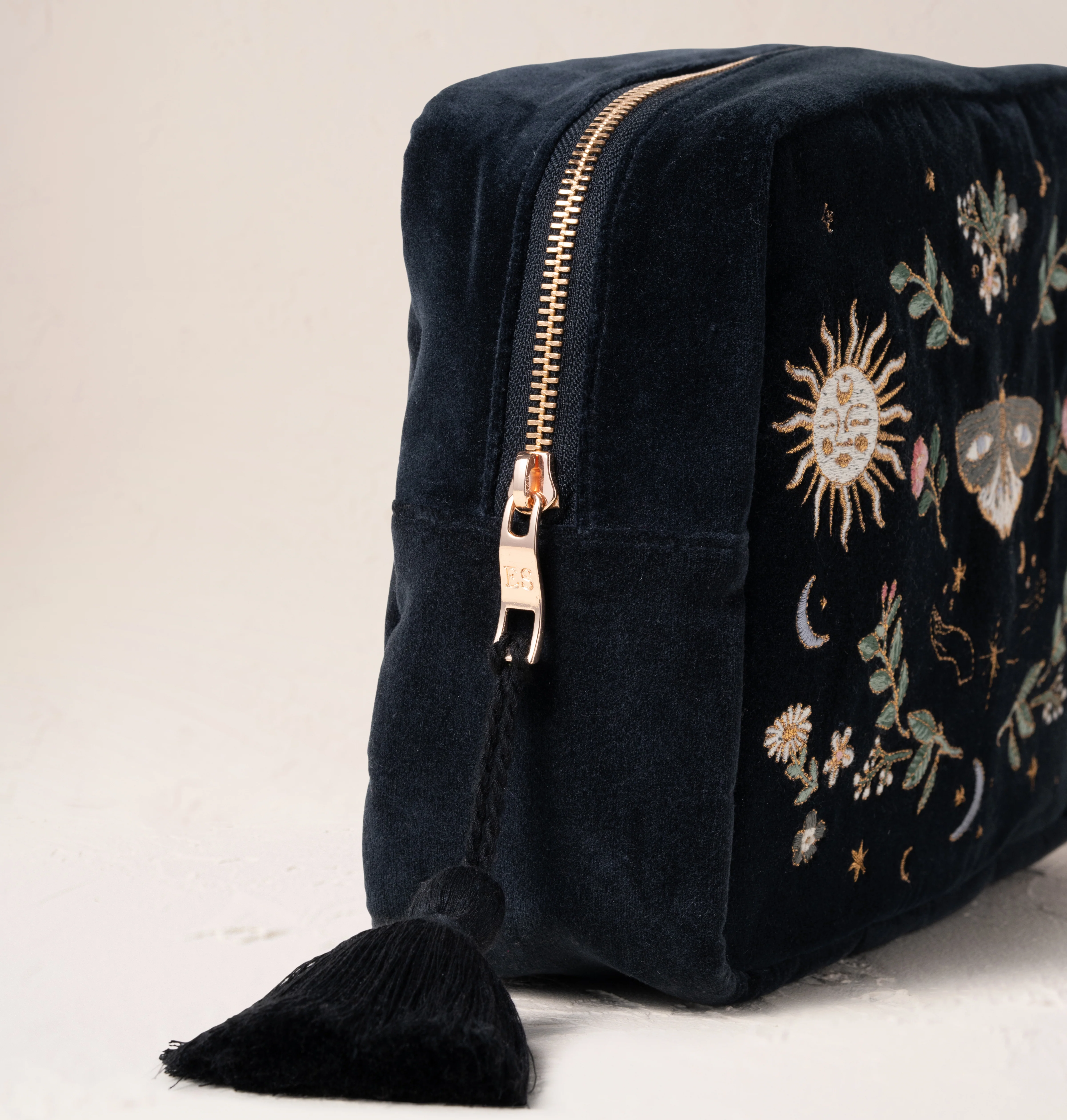 Midnight Mysticism Wash Bag - Image 3
