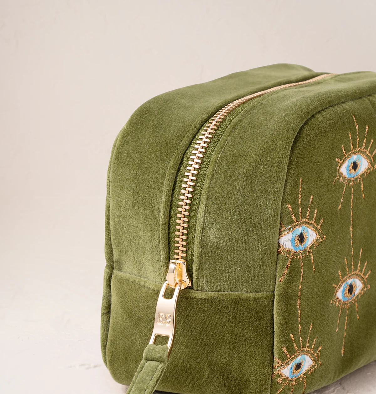 Mystical Eye Makeup Bag - Image 3
