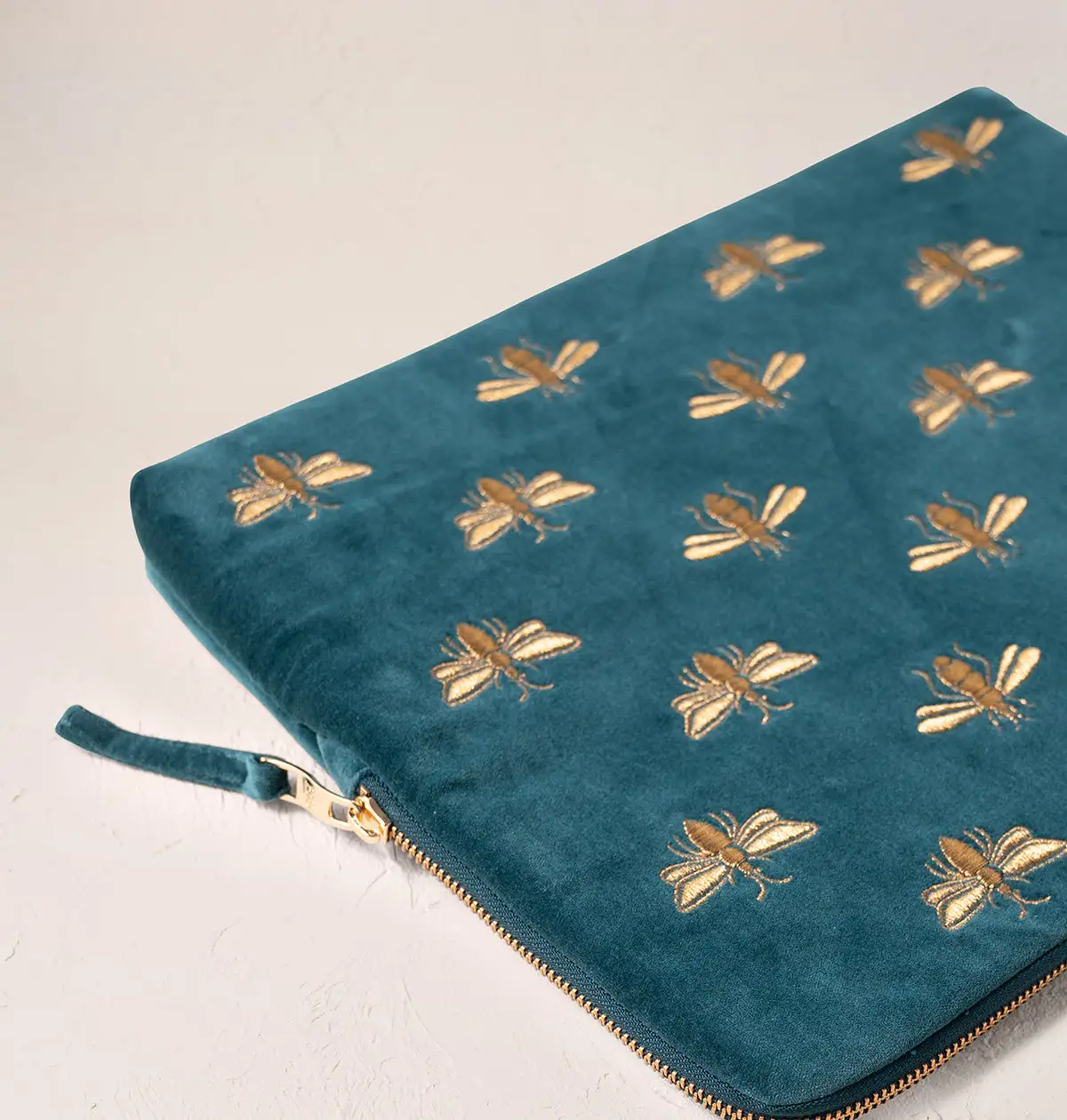 Honey Bee Laptop Case Large - Image 3