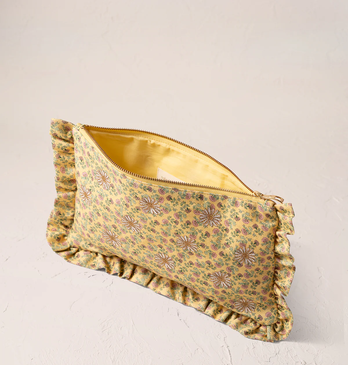 Buttercup Meadow Frill Pouch - Image 2