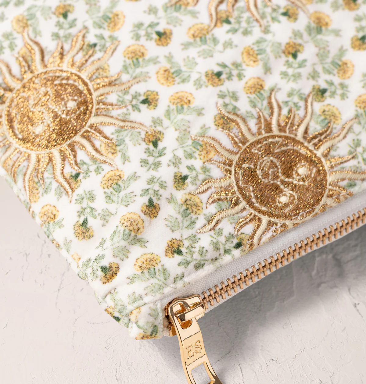 Meadow Sun Goddess Everyday Pouch - Image 4