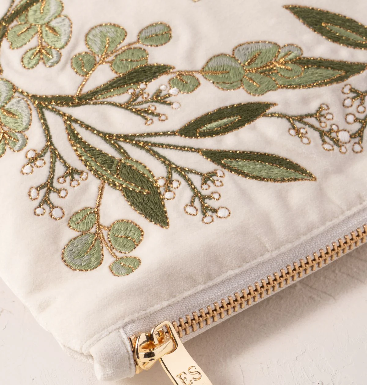 Olive Branch Bride Everyday Pouch - Image 3