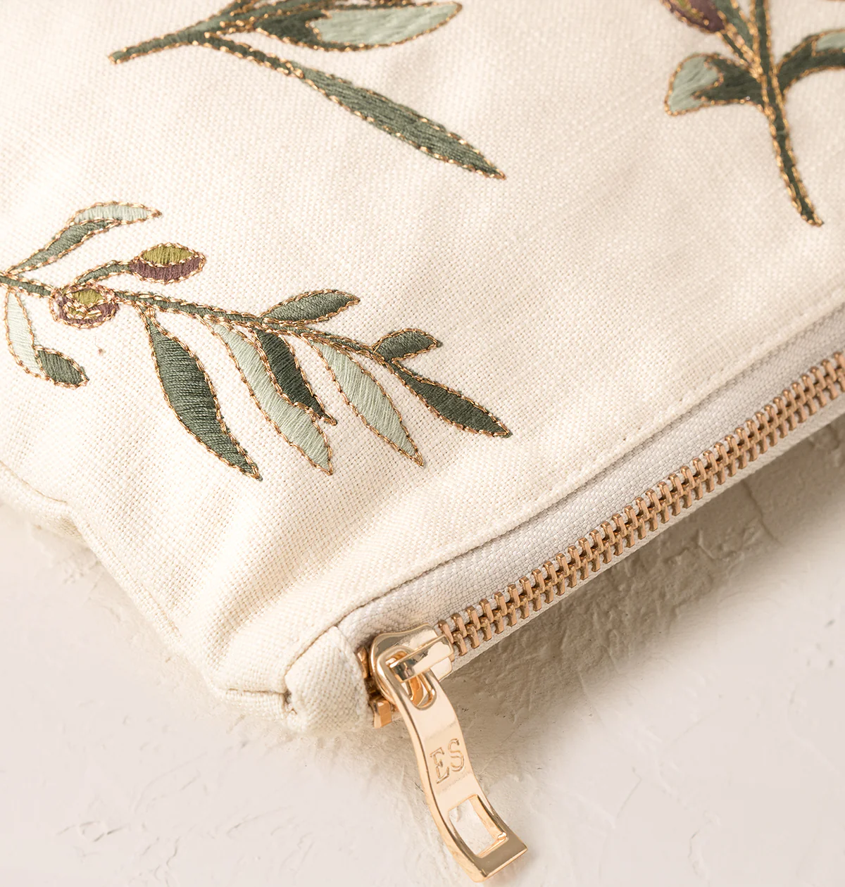 Olive Branch Everyday Pouch - Image 3